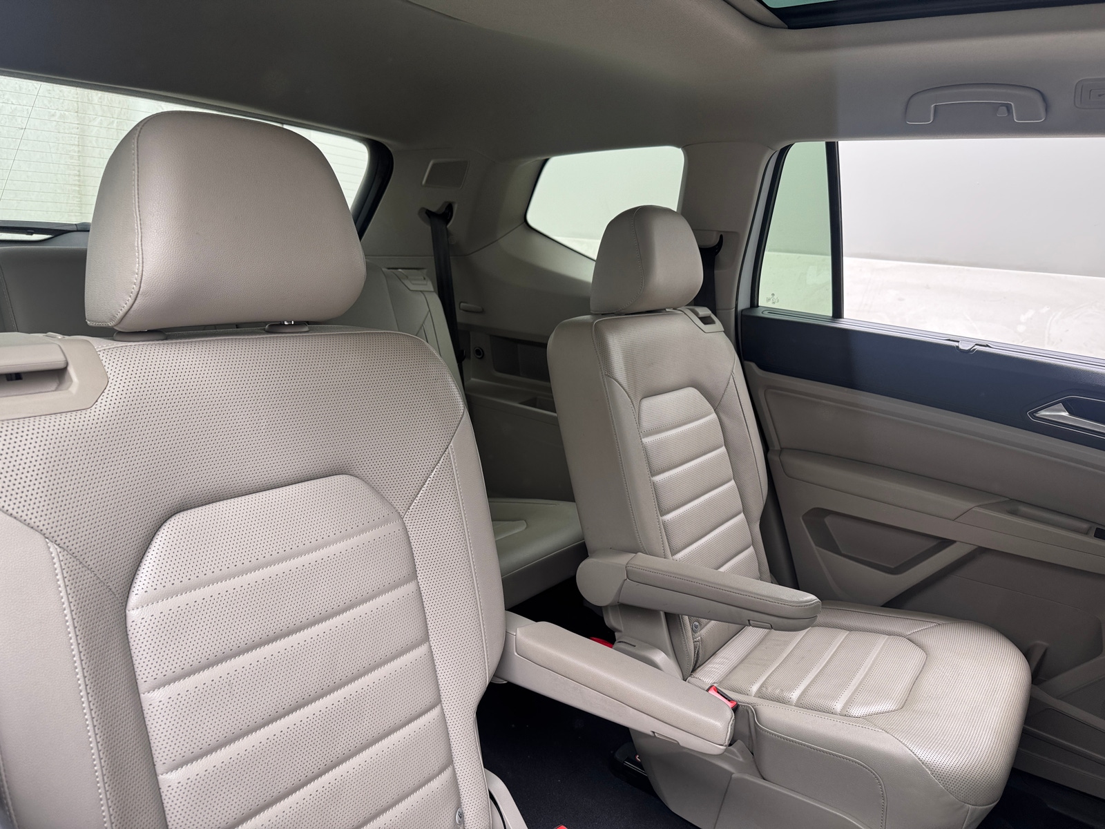 Thumbnail: 2019 Volkswagen Atlas - 5