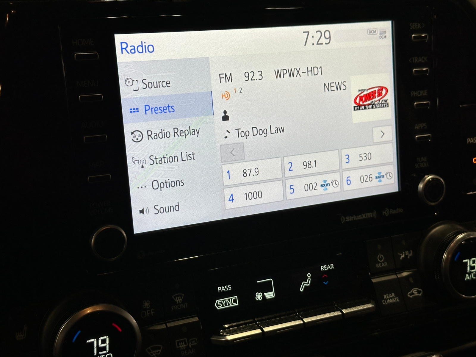 Thumbnail: 2021 Toyota Highlander - 3