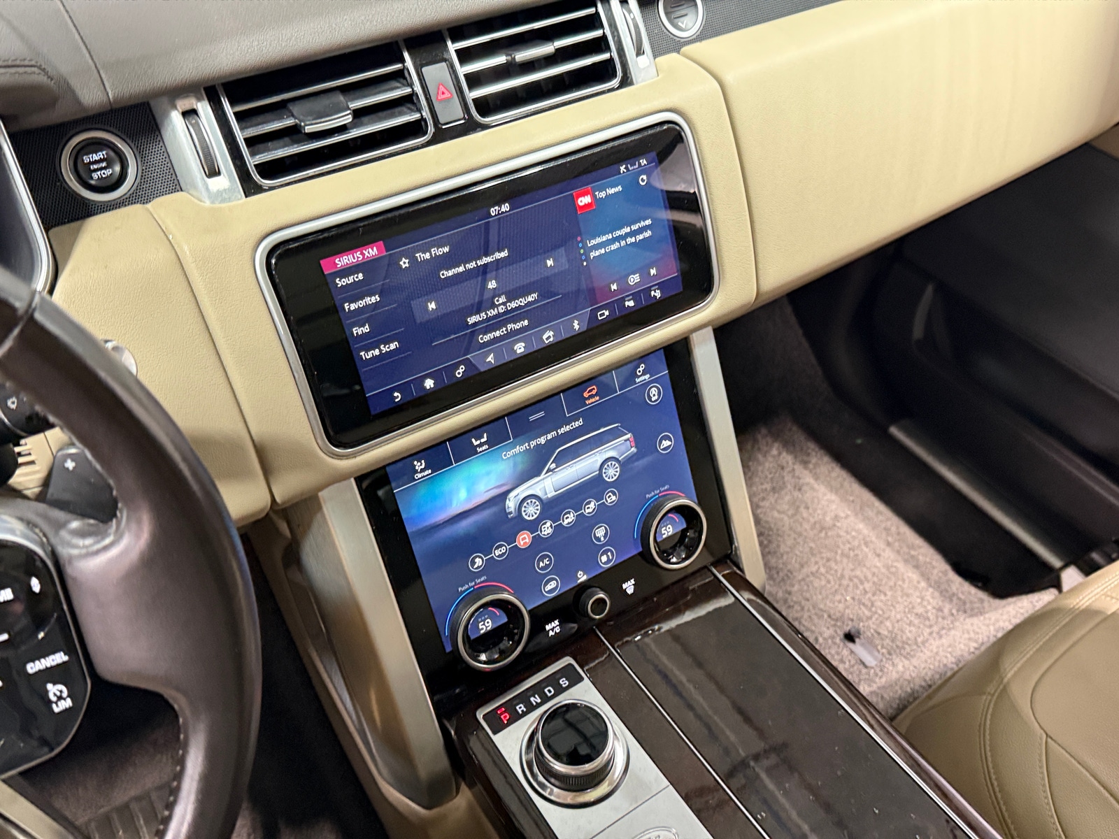 Thumbnail: 2021 Land Rover Range Rover - 3