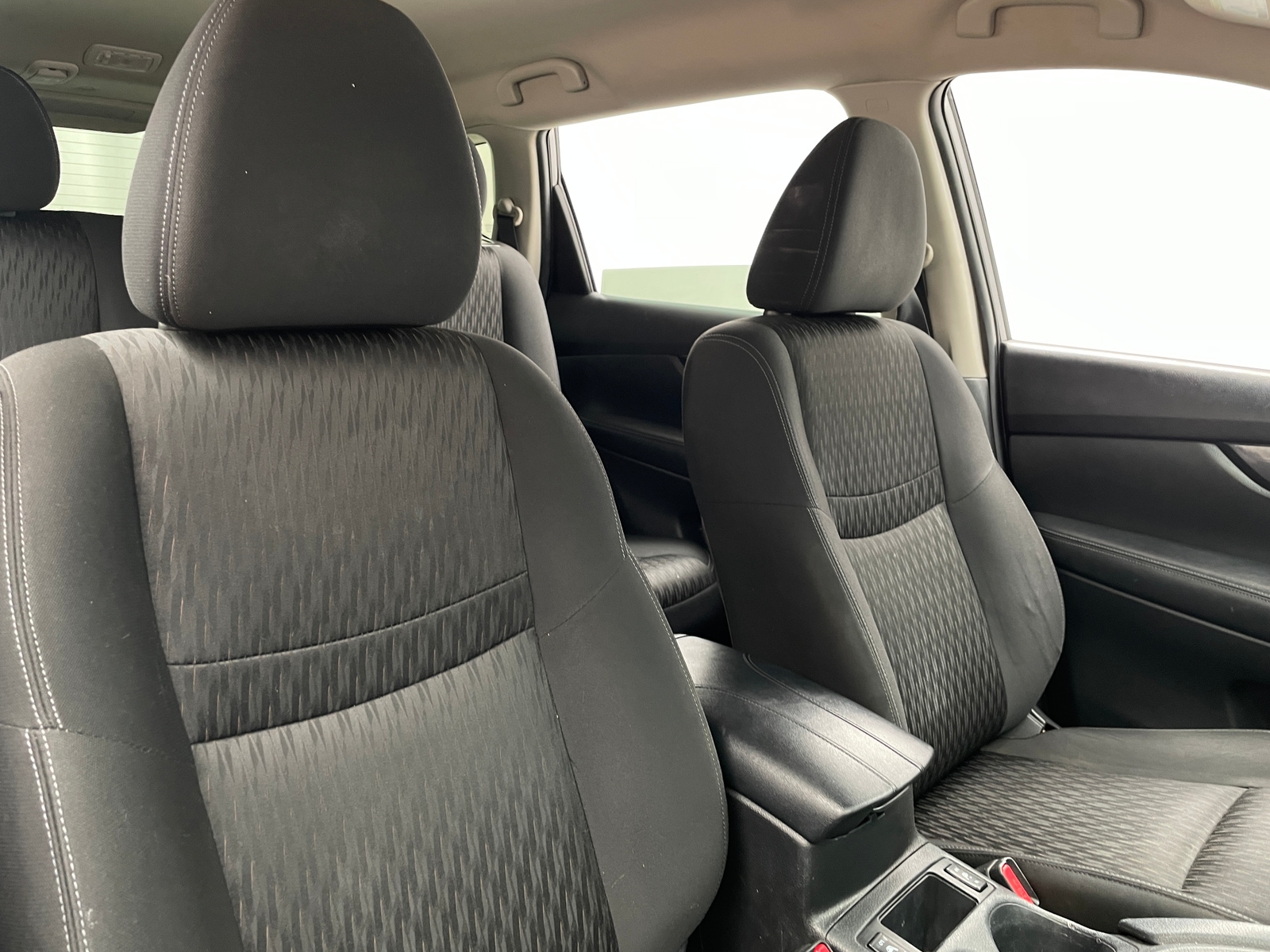 Thumbnail: 2020 Nissan Rogue - 2