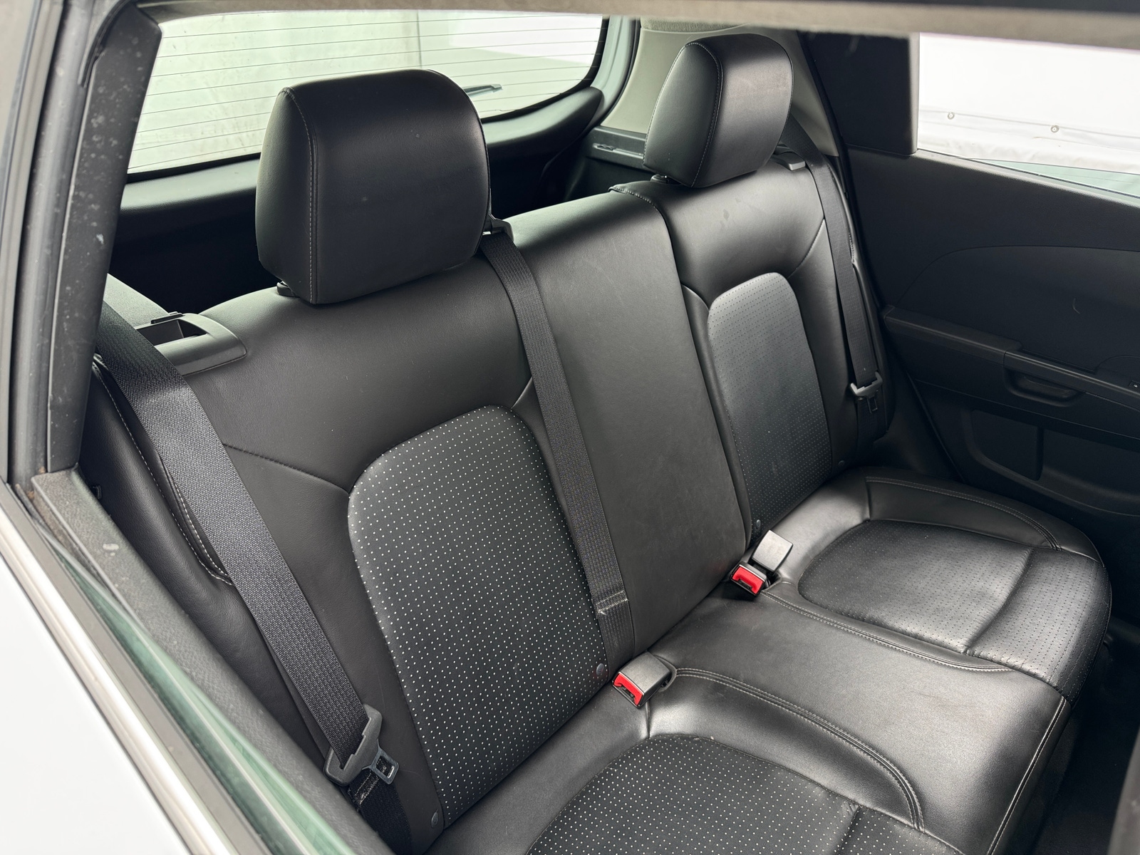 Thumbnail: 2015 Chevrolet Sonic - 5