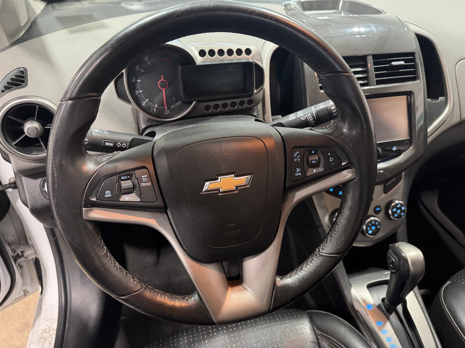 Thumbnail: 2015 Chevrolet Sonic - 4