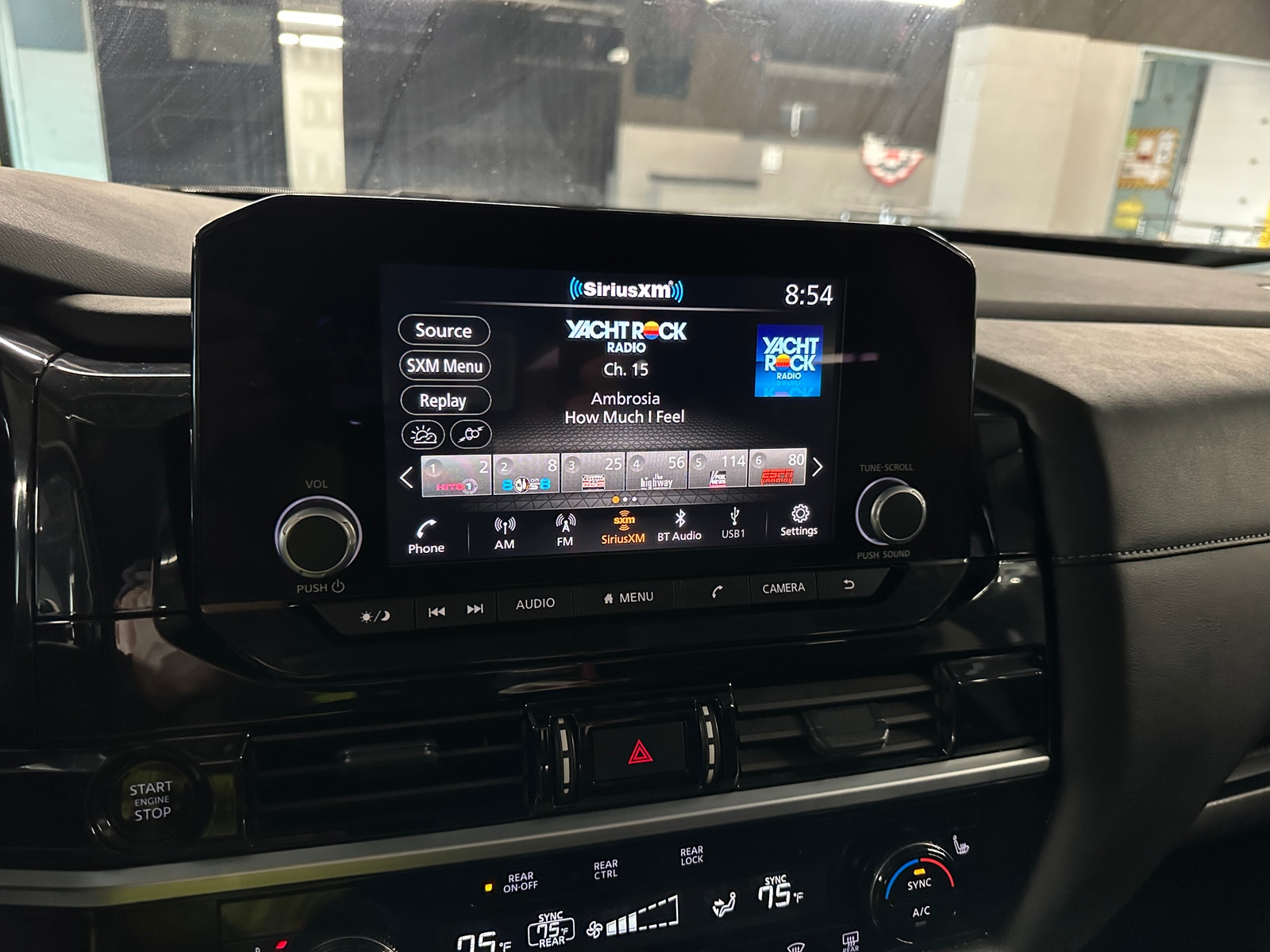Thumbnail: 2025 Nissan Pathfinder - 4