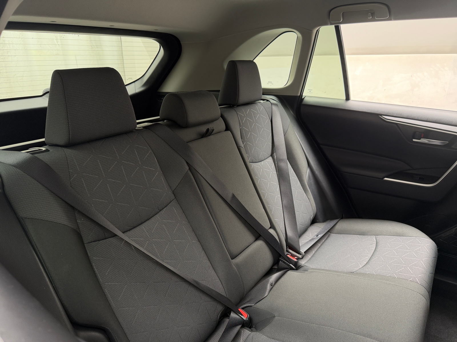 Thumbnail: 2024 Toyota RAV4 - 6