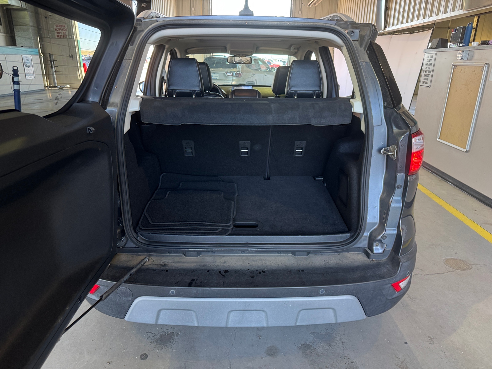 Thumbnail: 2019 Ford EcoSport - 6