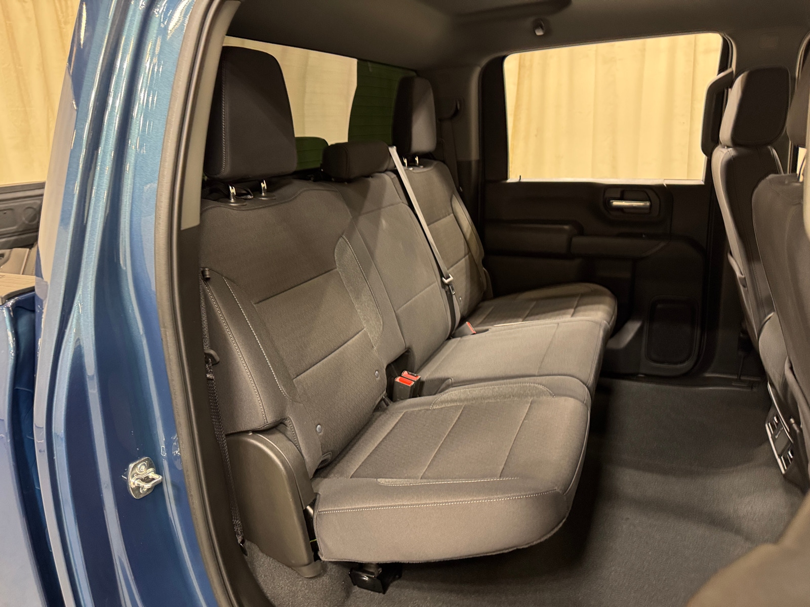 Thumbnail: 2025 Chevrolet Silverado 2500 - 6