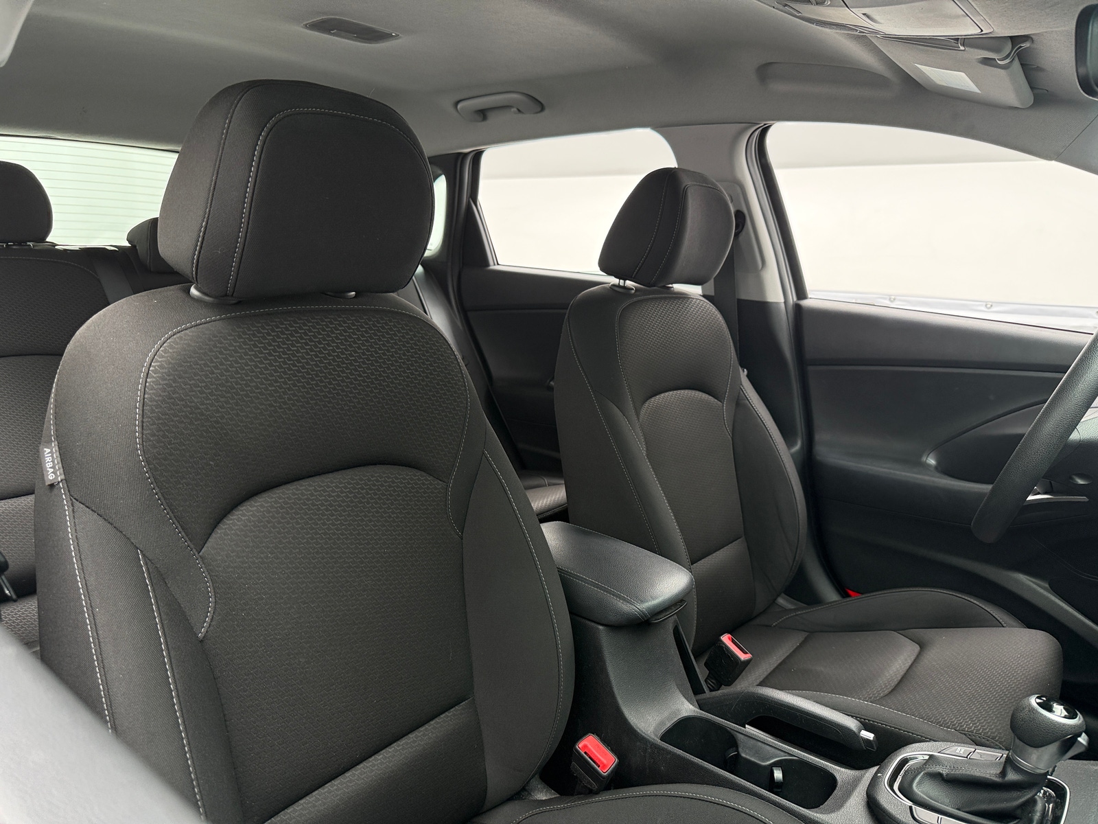 Thumbnail: 2018 Hyundai Elantra - 2