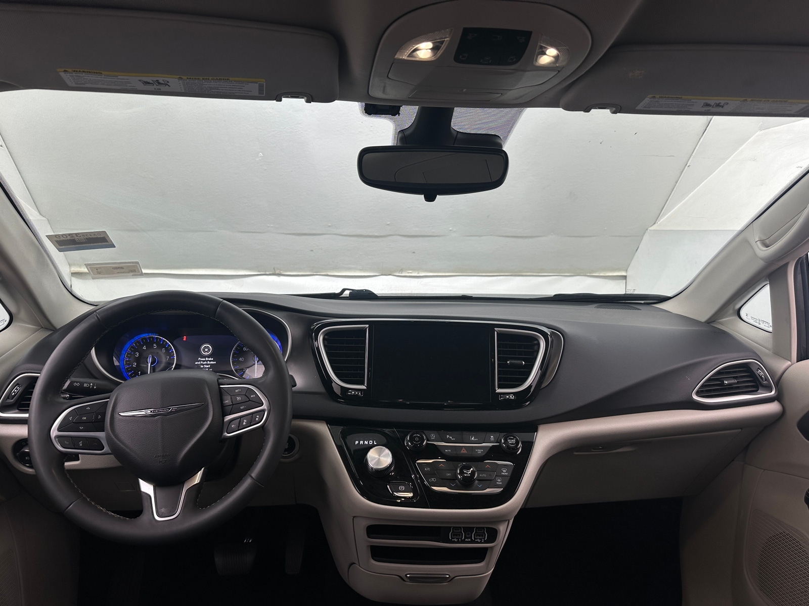 Thumbnail: 2023 Chrysler Pacifica - 2