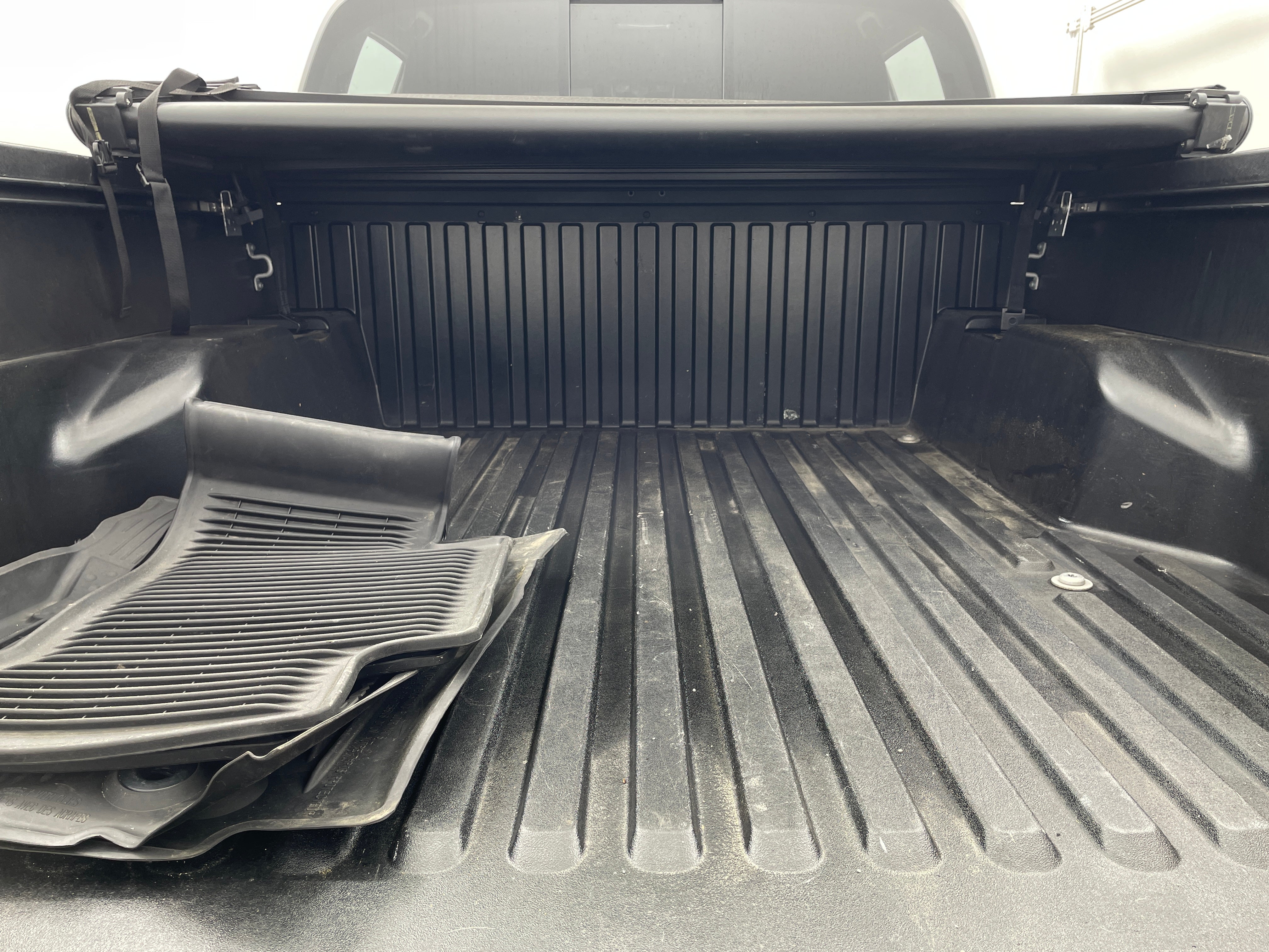 2020 Toyota Tacoma TRD Sport - Photo 4