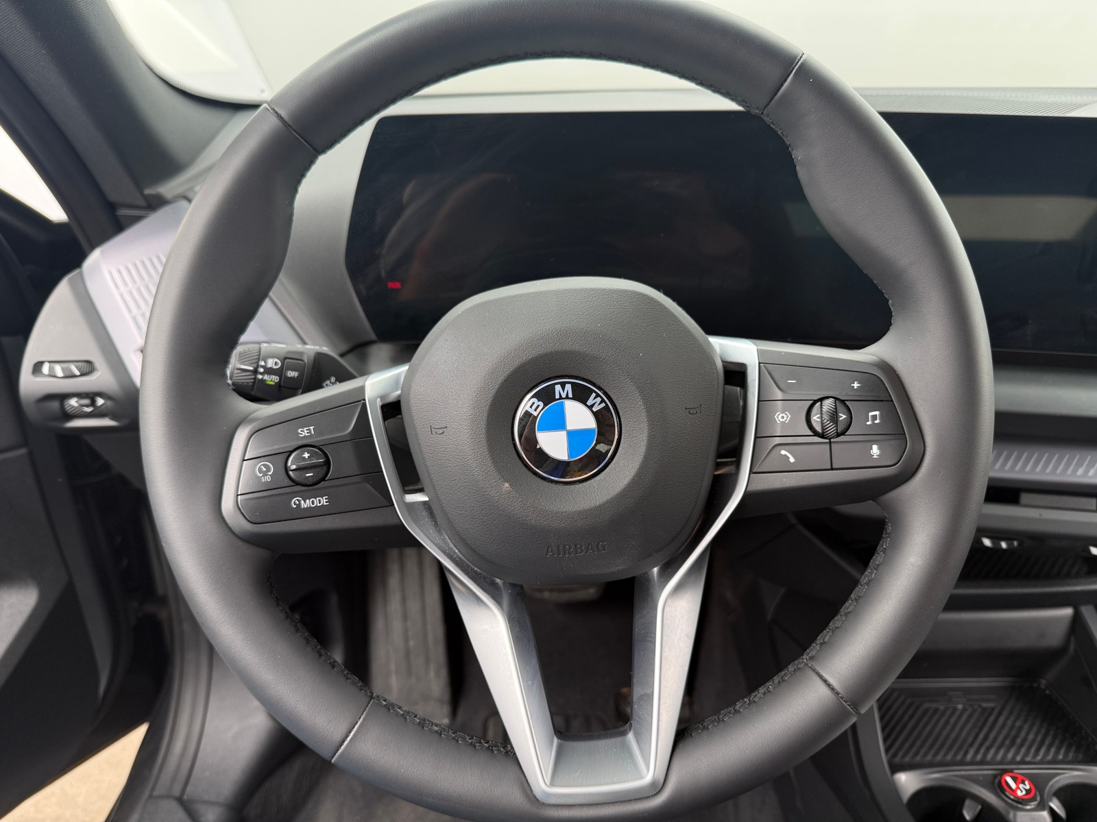 Thumbnail: 2025 BMW 2 Series - 4