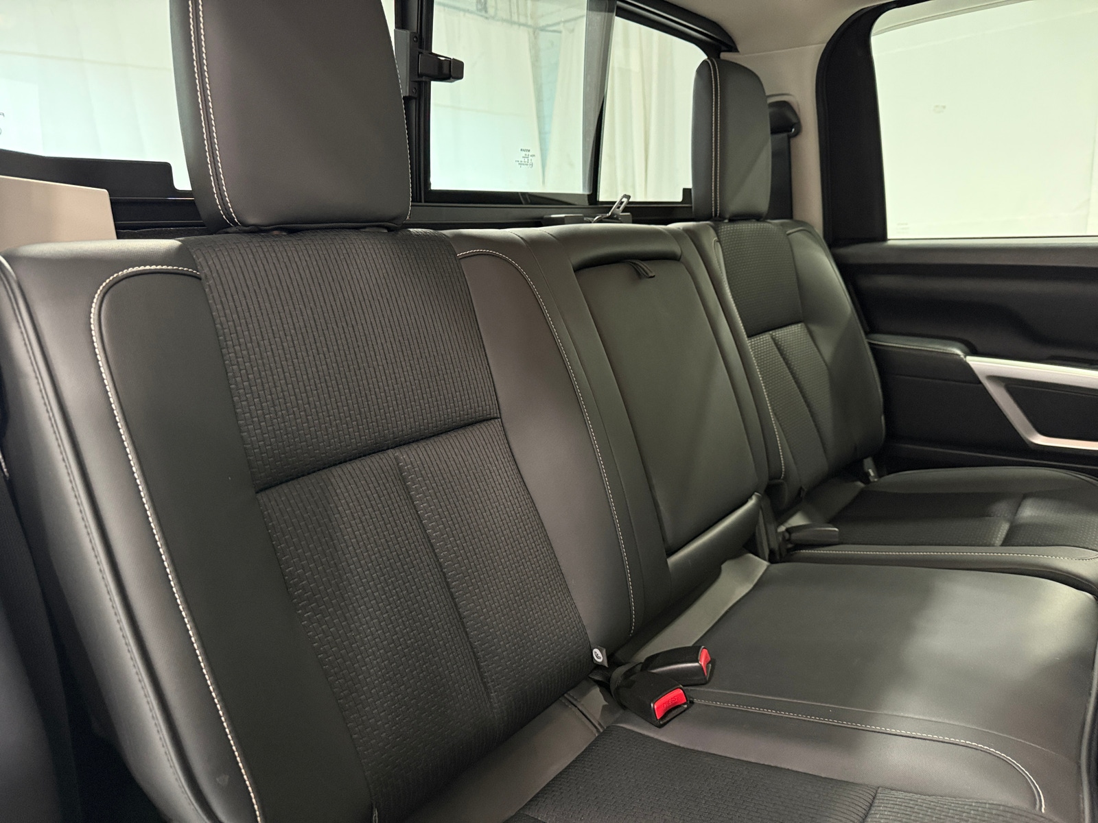 Thumbnail: 2019 Nissan Titan - 6