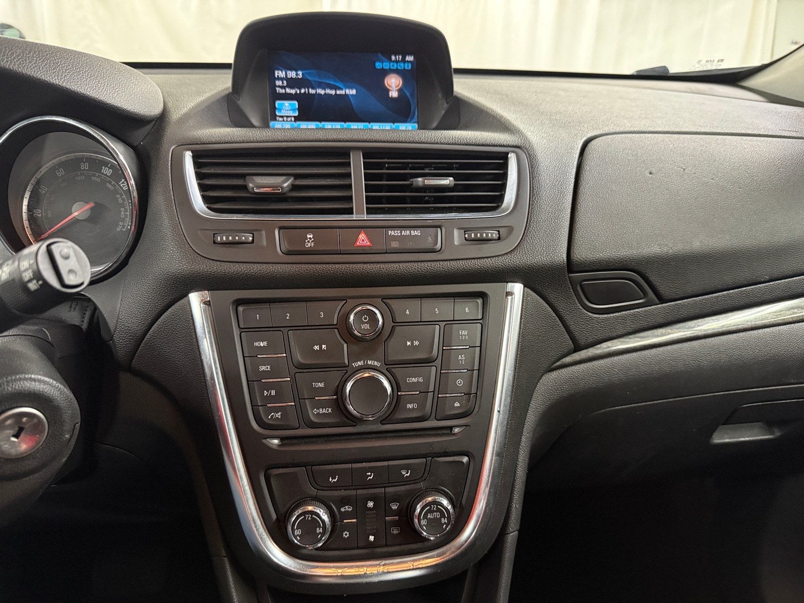 Thumbnail: 2016 Buick Encore - 3