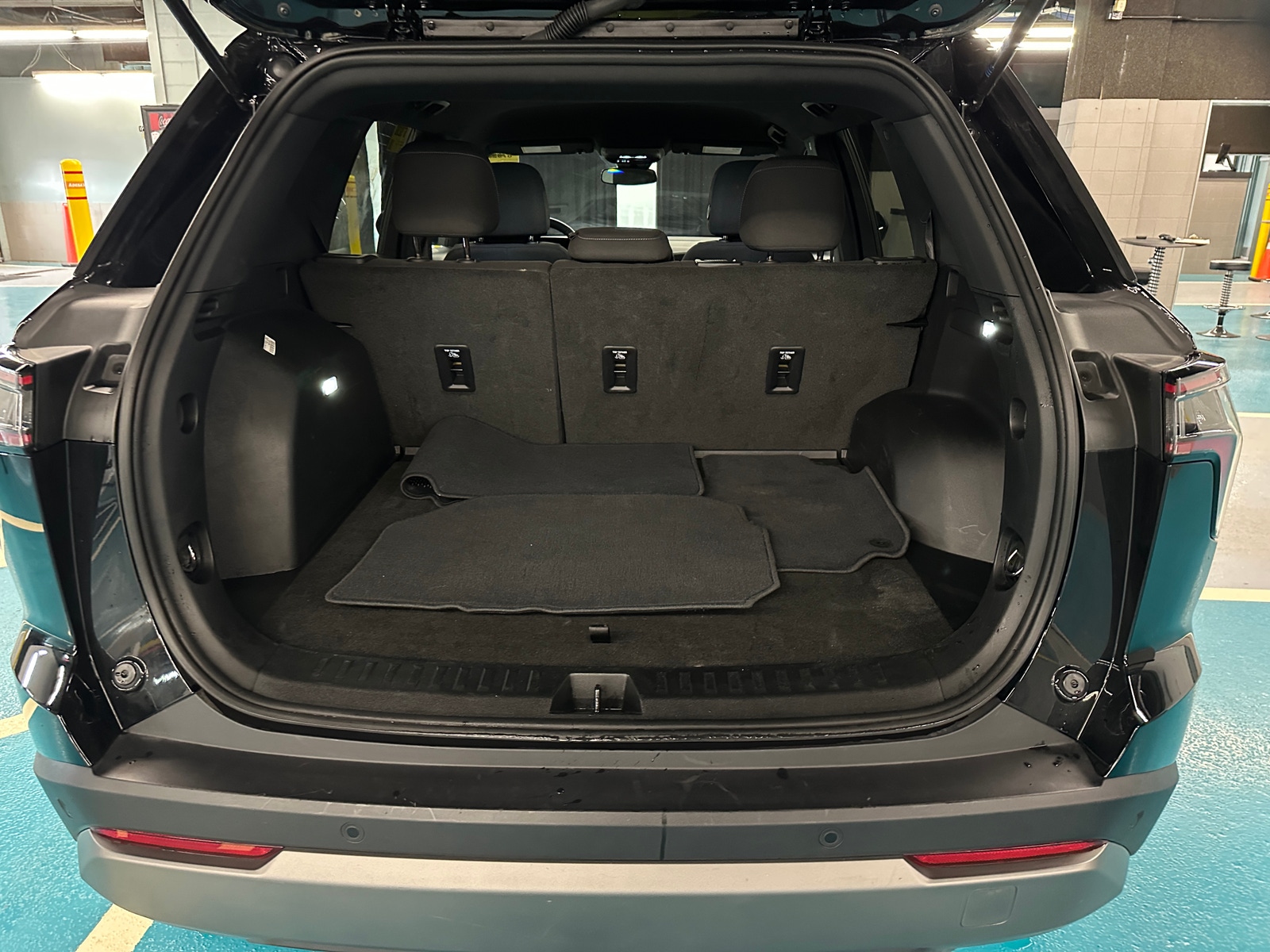 Thumbnail: 2025 Chevrolet Equinox - 7