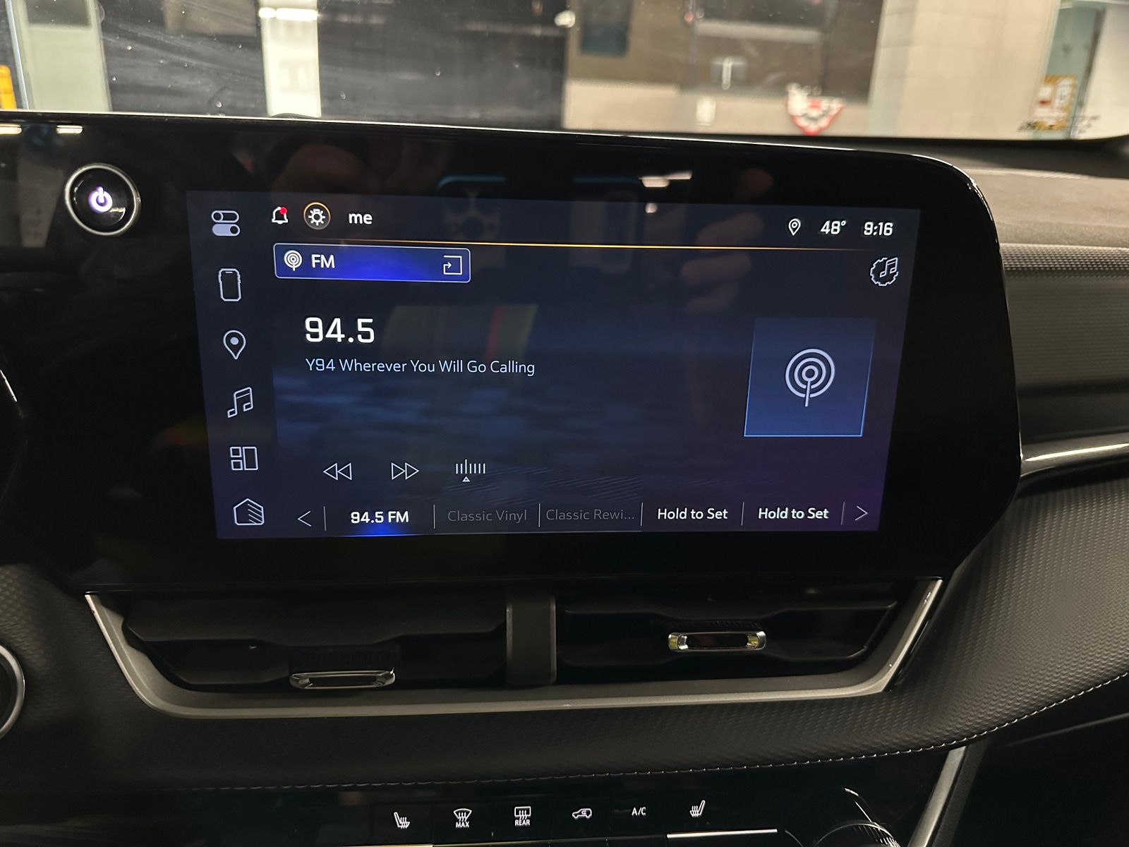 Thumbnail: 2025 Chevrolet Equinox - 4