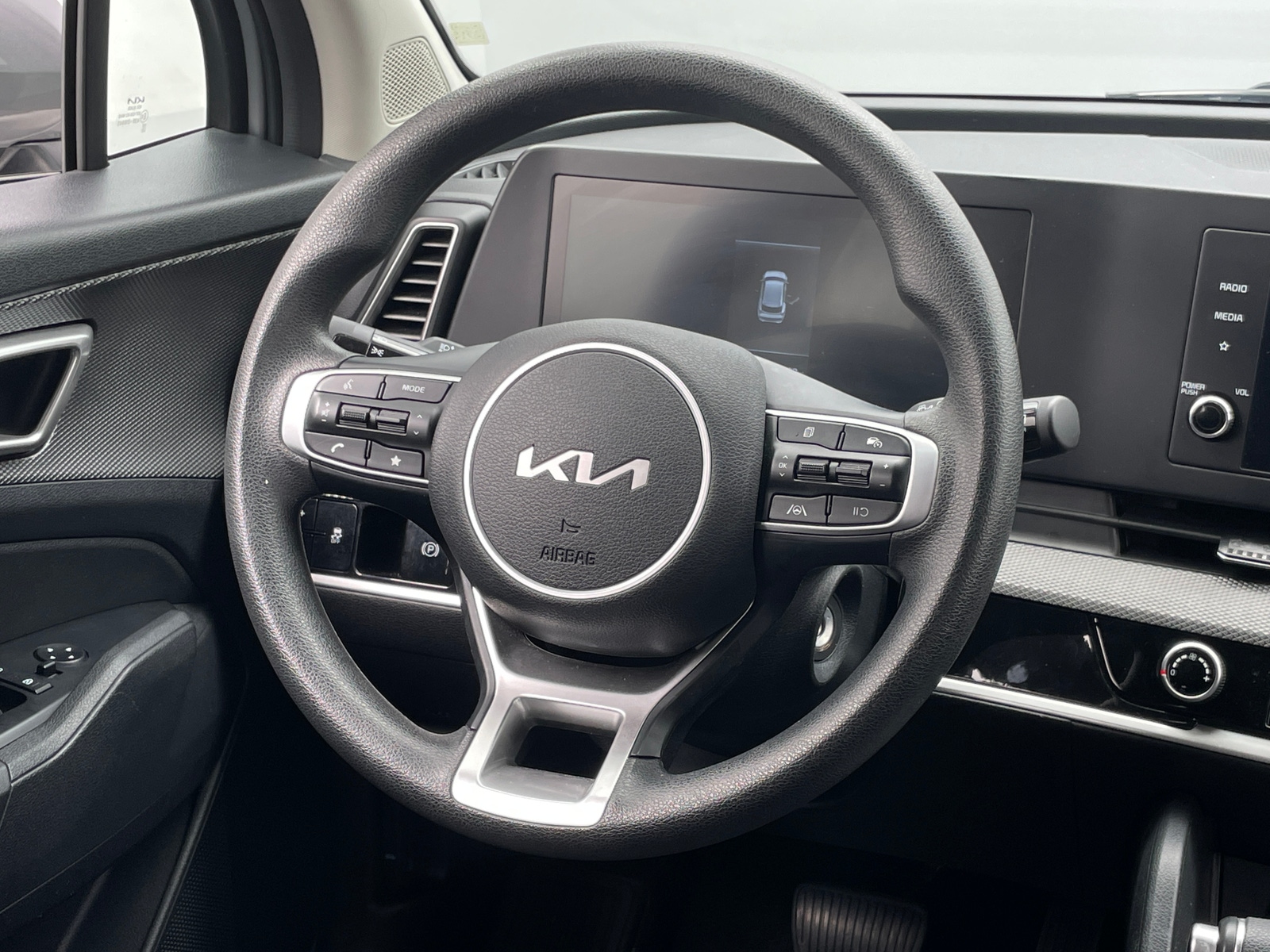 Thumbnail: 2025 Kia Sportage - 5
