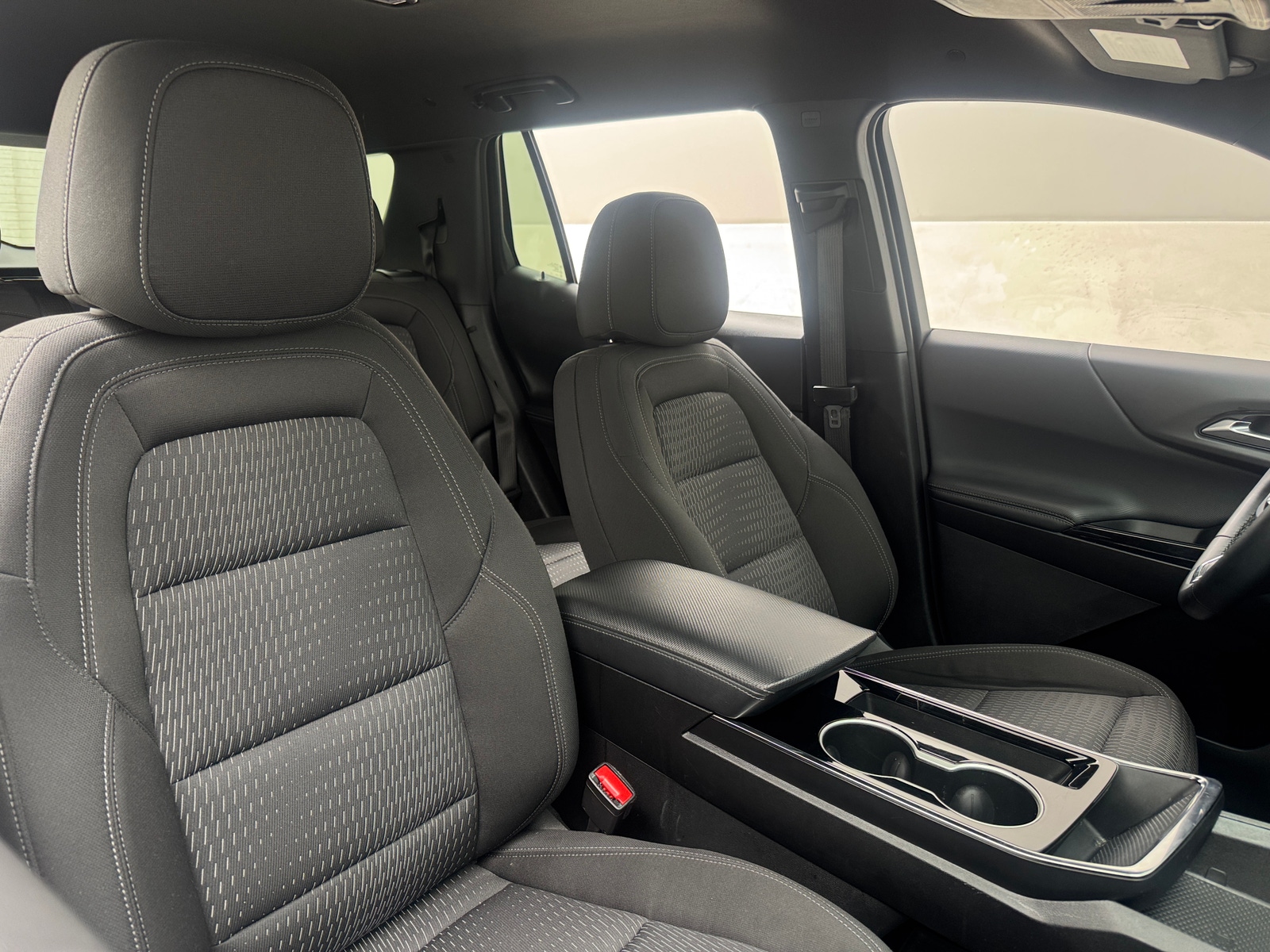 Thumbnail: 2025 Chevrolet Equinox - 2