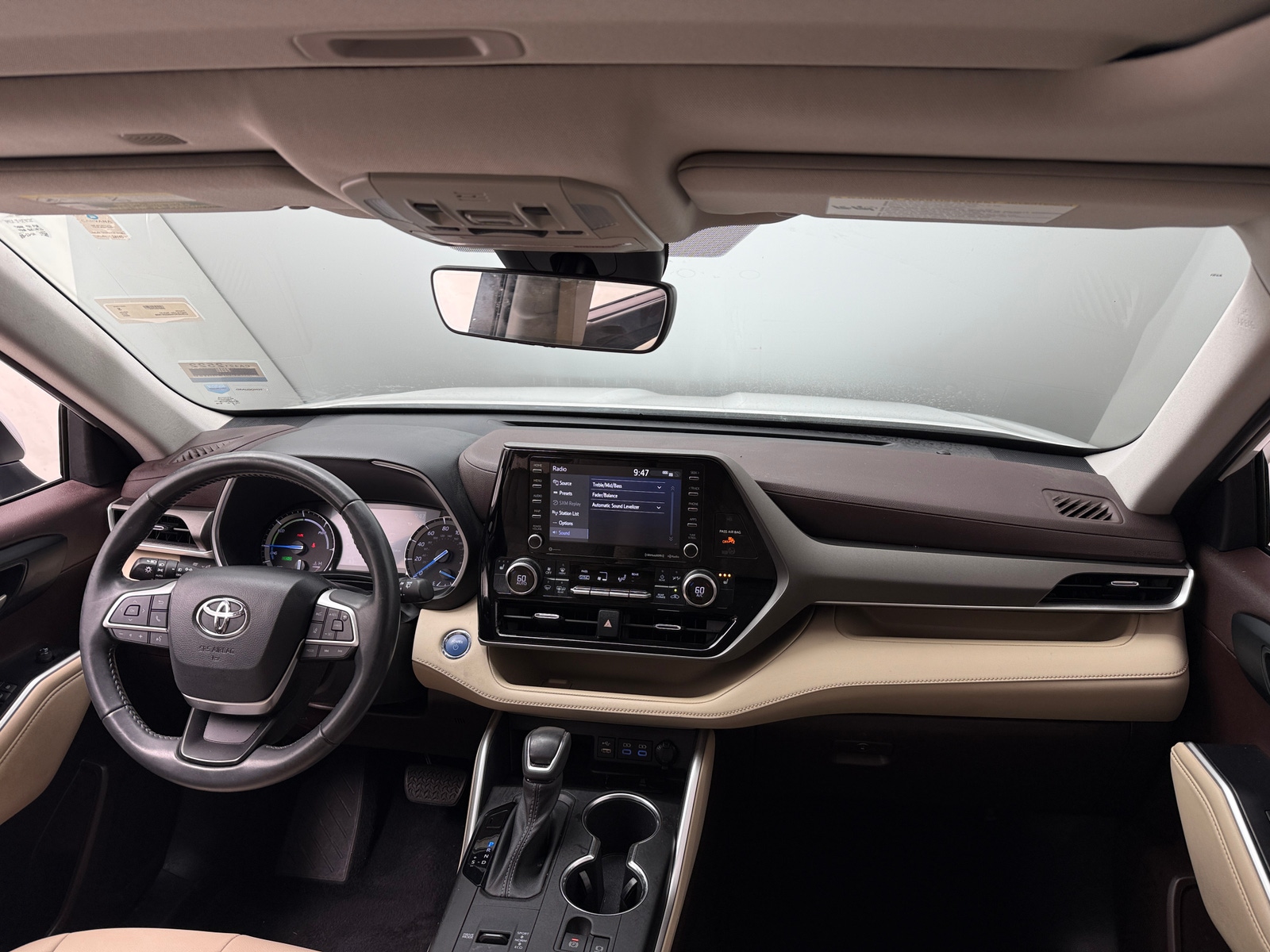 Thumbnail: 2022 Toyota Highlander - 2