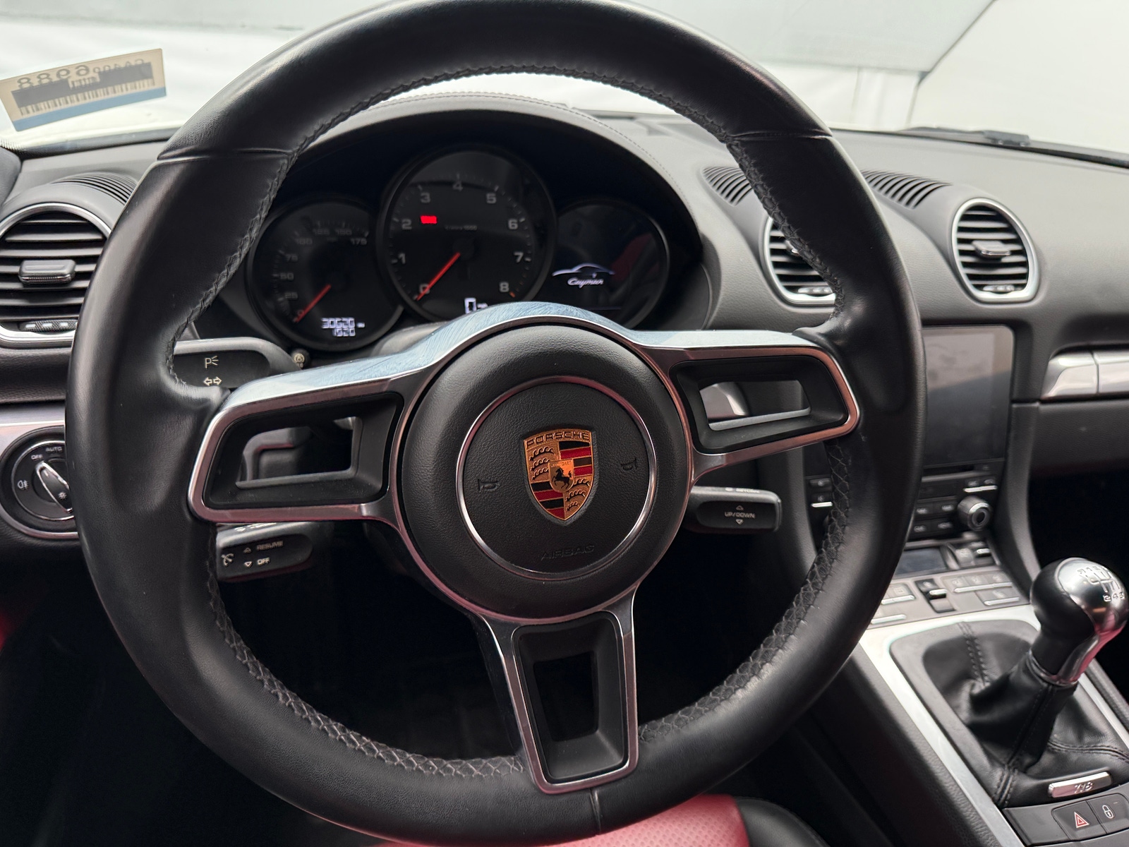 Thumbnail: 2018 Porsche 718 Cayman - 3