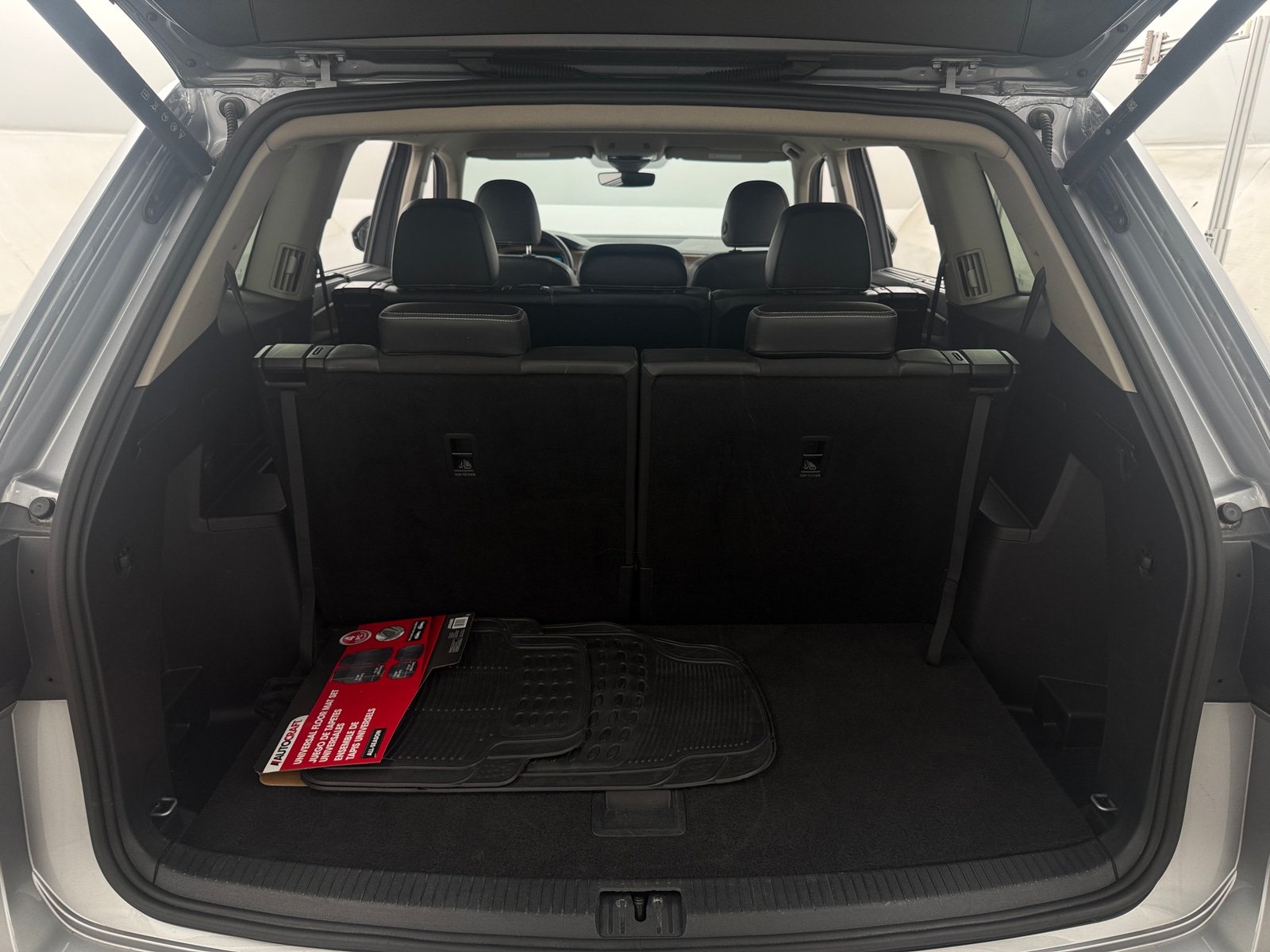 Thumbnail: 2024 Volkswagen Atlas - 6