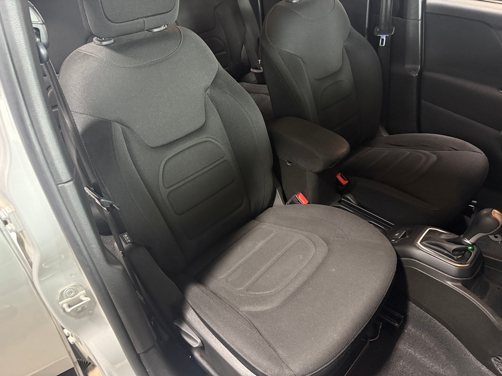 Thumbnail: 2020 Jeep Renegade - 2