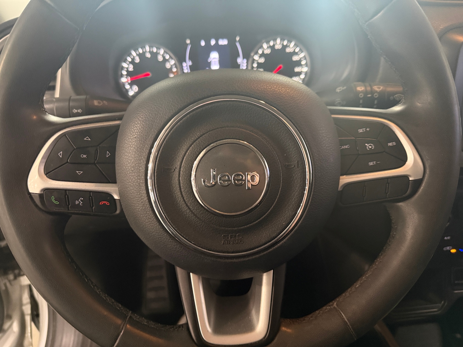 Thumbnail: 2020 Jeep Renegade - 5