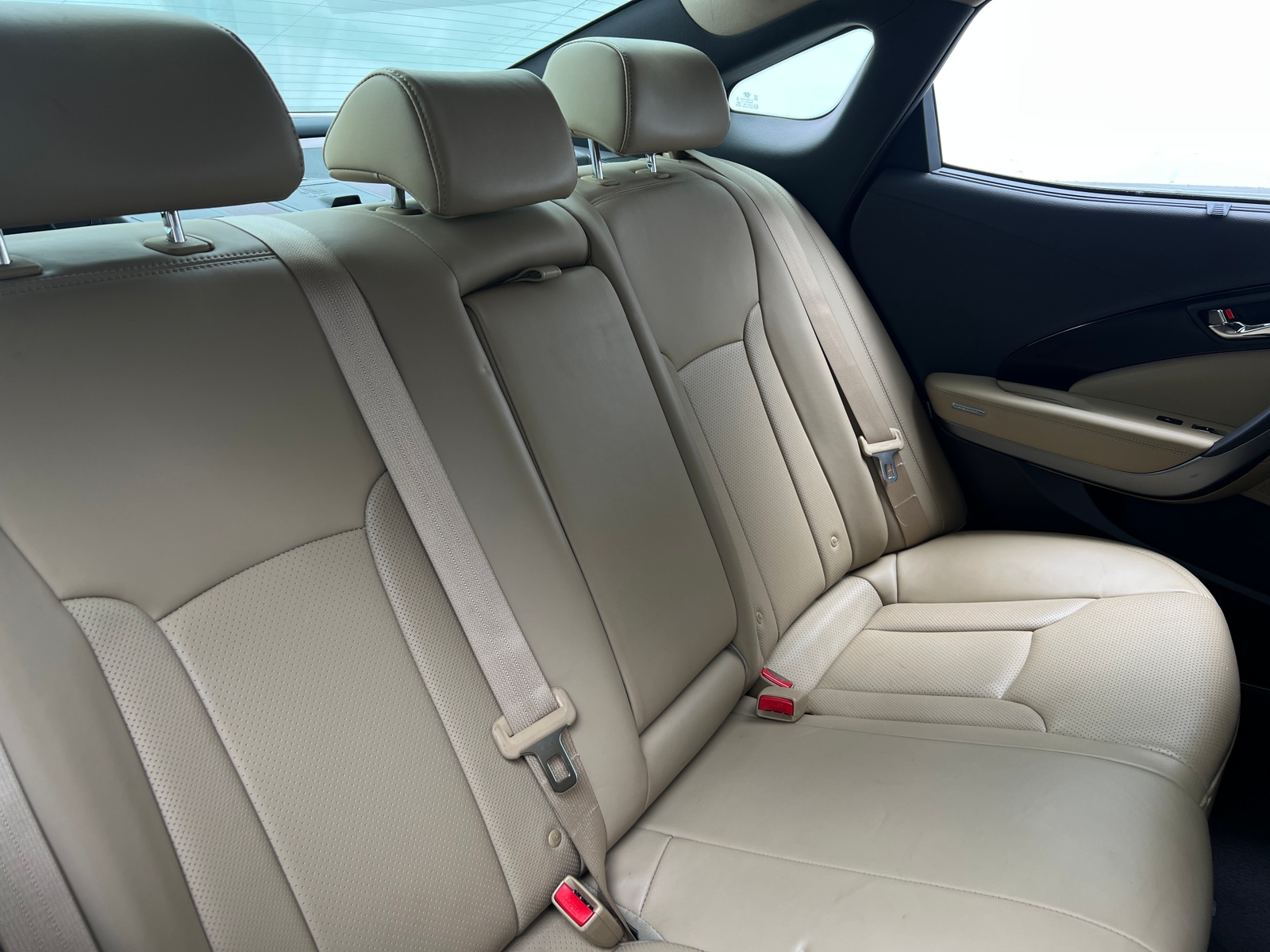 Thumbnail: 2017 Hyundai Azera - 5