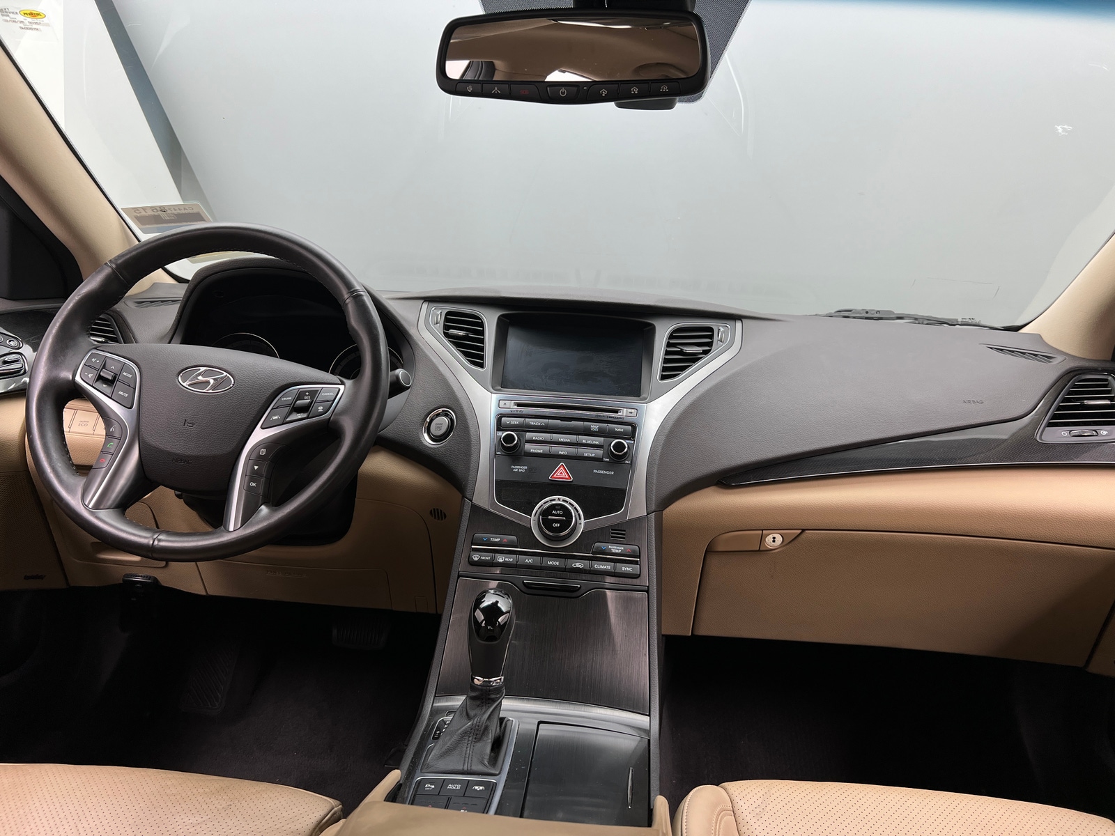 Thumbnail: 2017 Hyundai Azera - 2