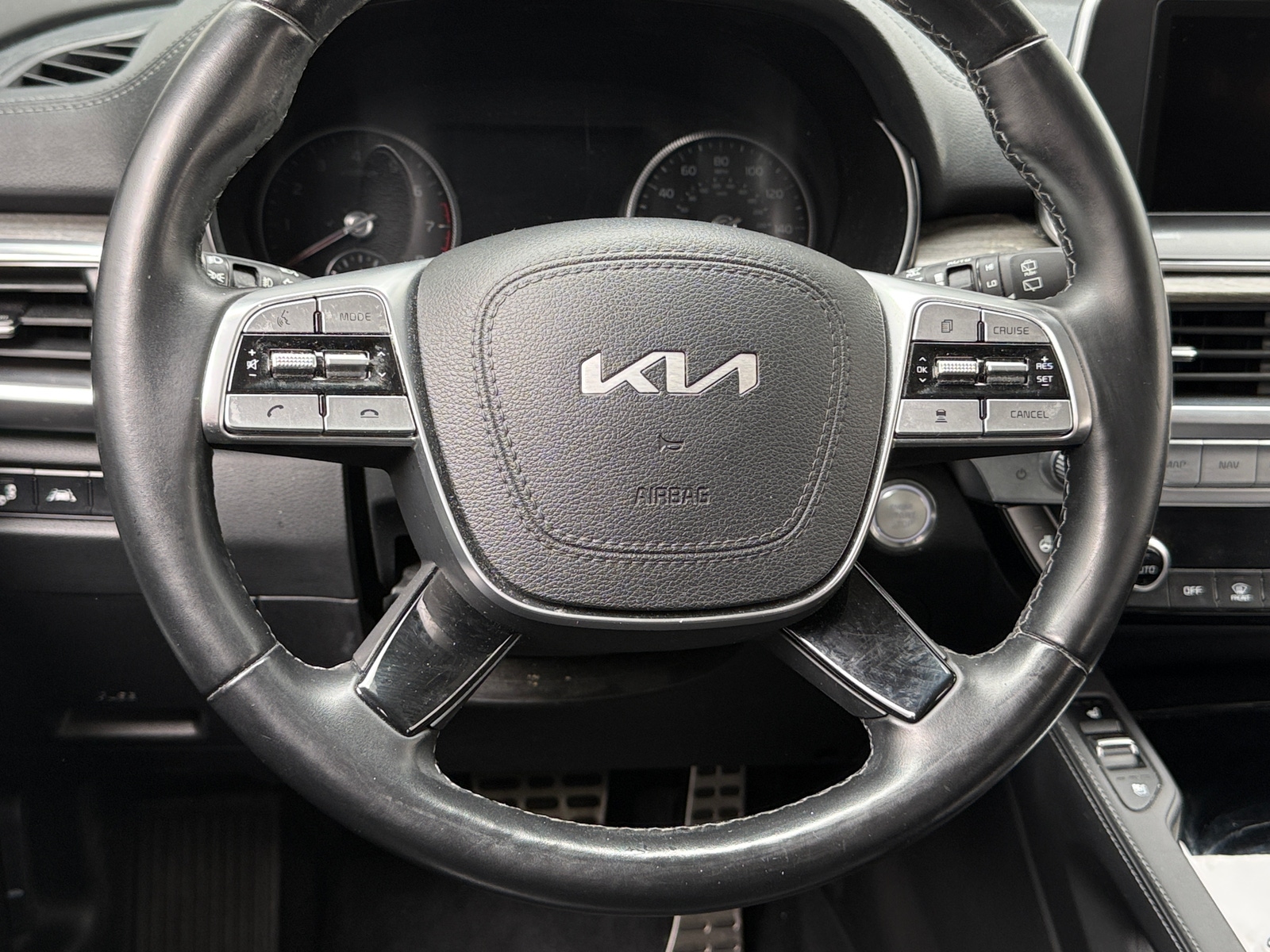 Thumbnail: 2022 Kia Telluride - 4