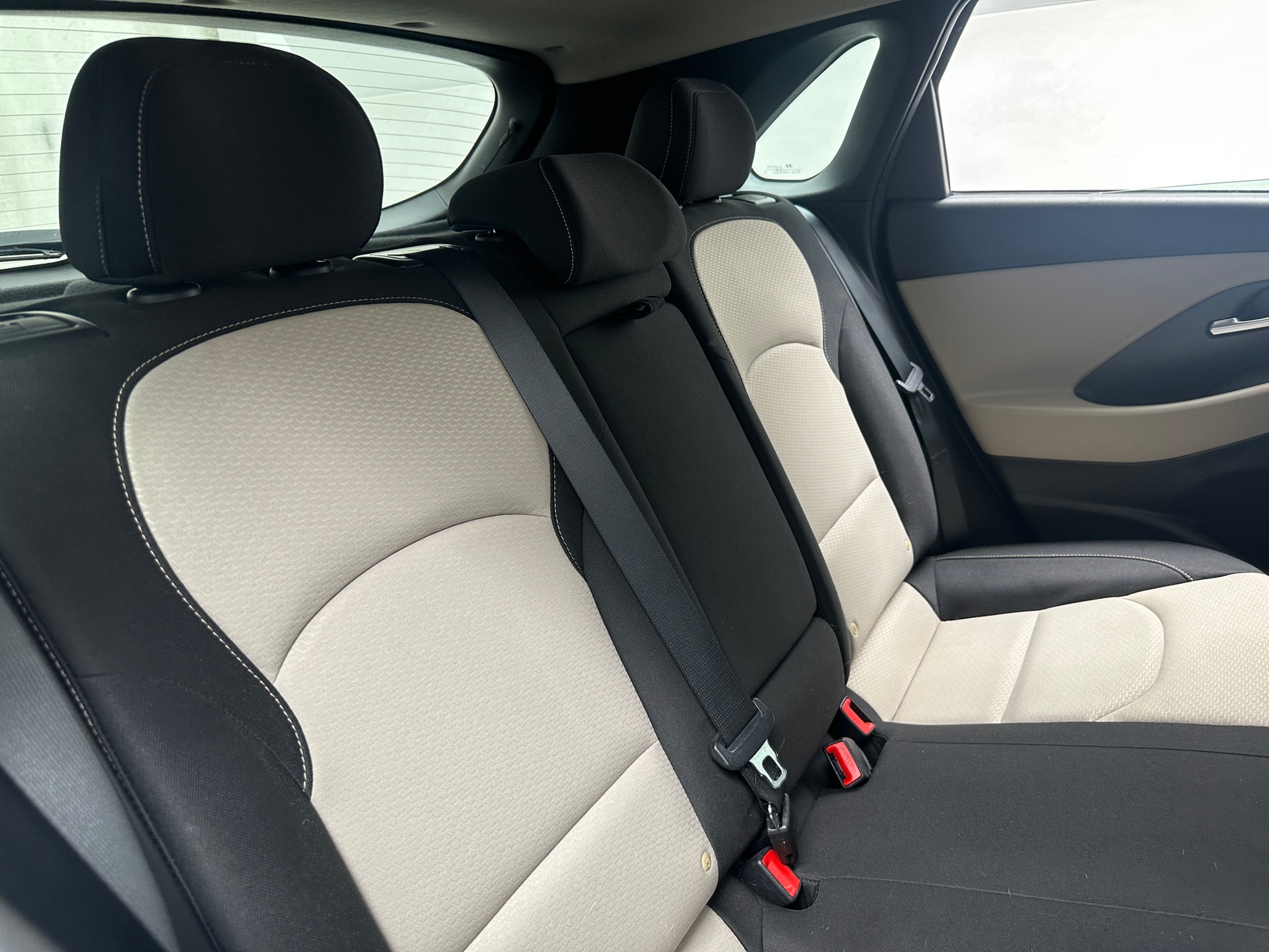 Thumbnail: 2018 Hyundai Elantra - 6