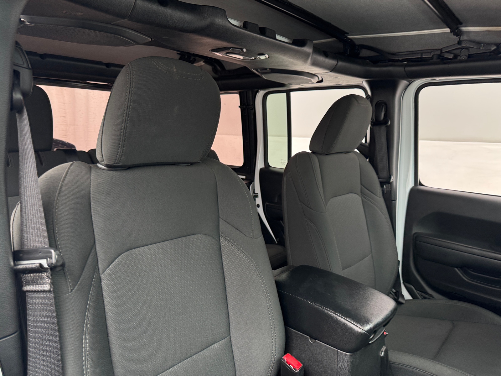 Thumbnail: 2022 Jeep Wrangler - 2