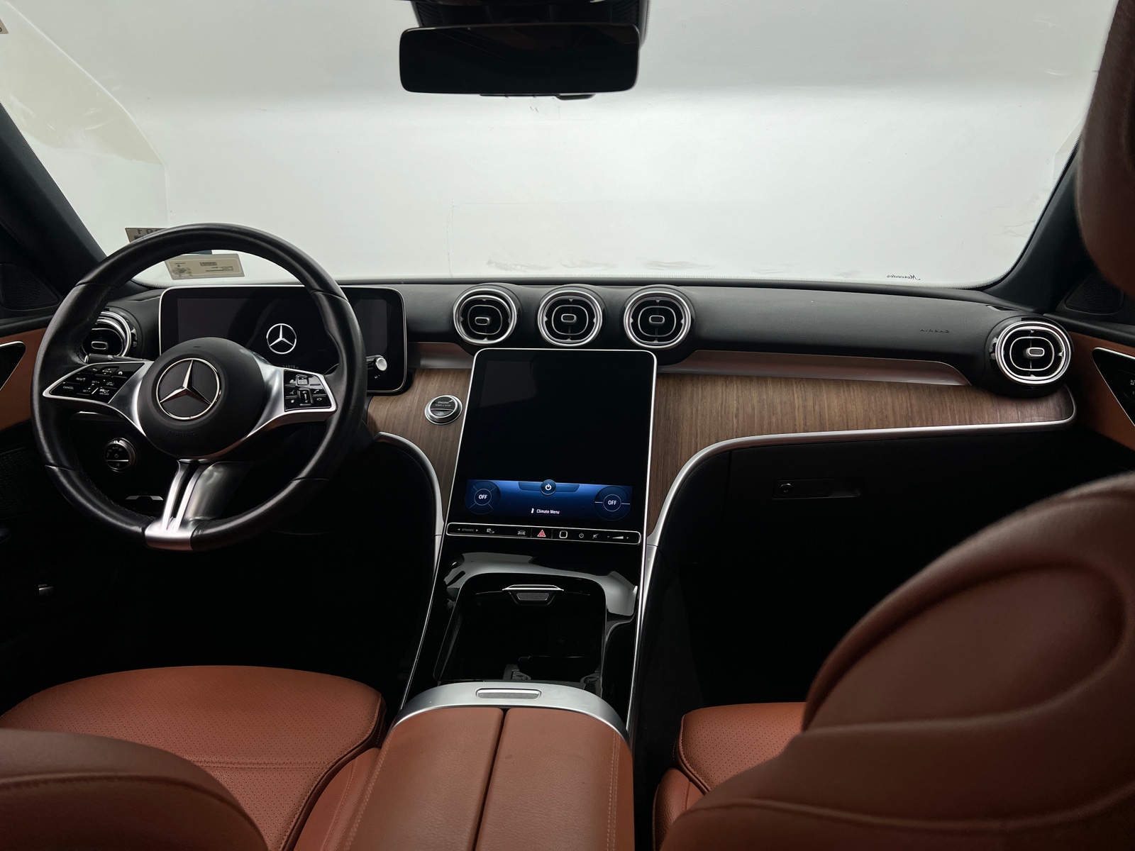 Thumbnail: 2022 Mercedes-Benz C-Class - 2