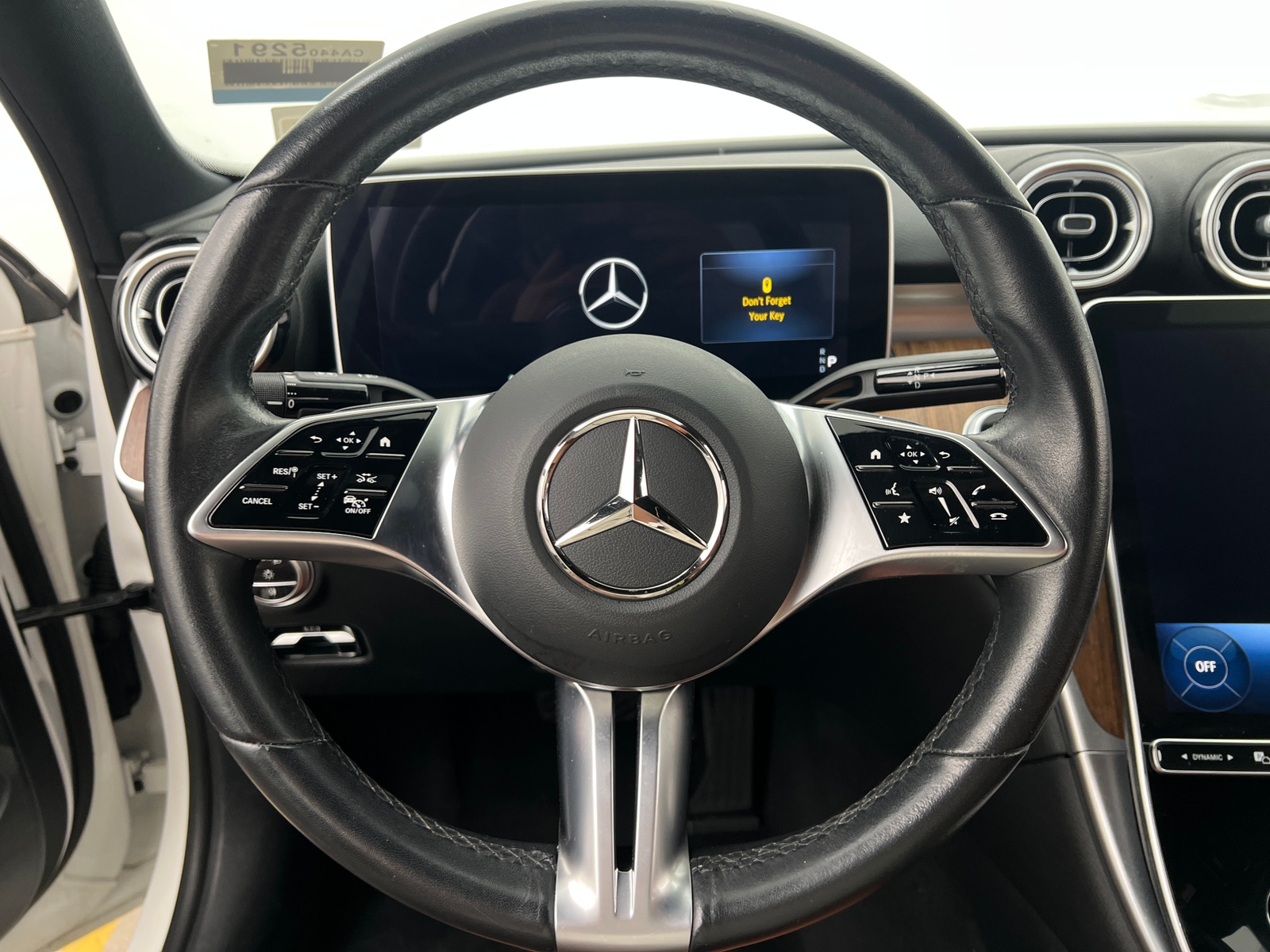 Thumbnail: 2022 Mercedes-Benz C-Class - 4
