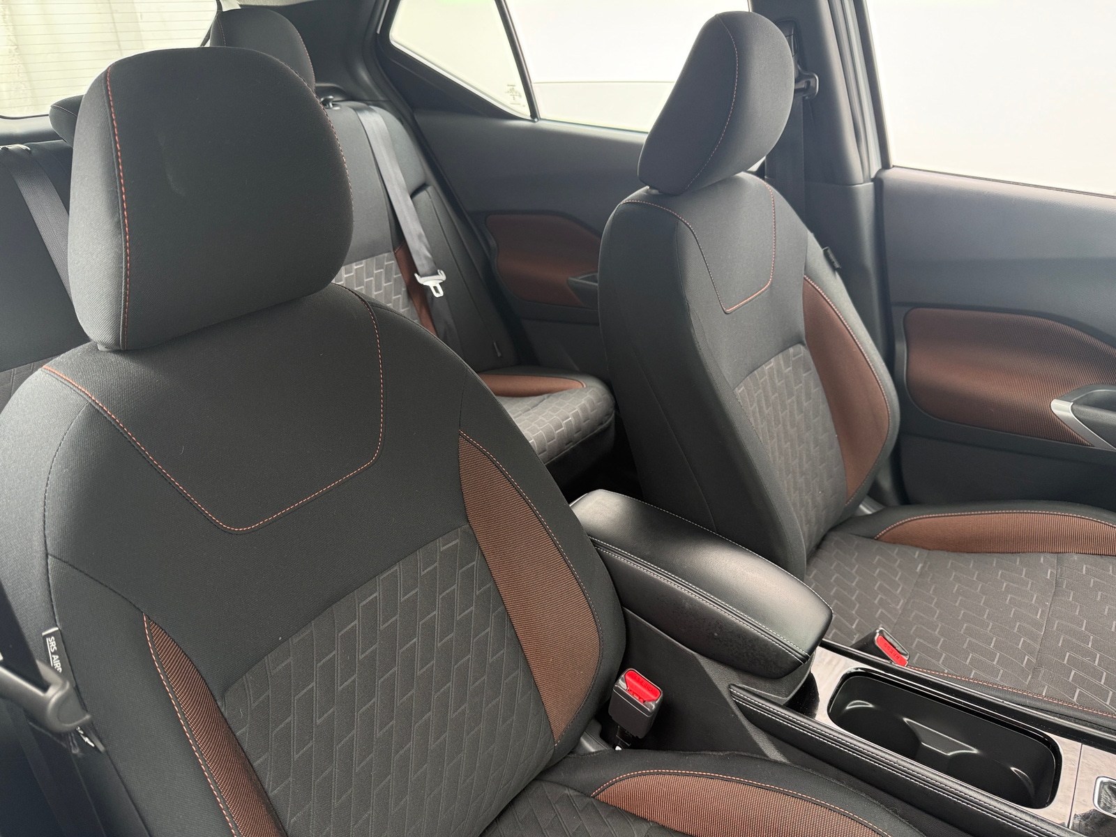 Thumbnail: 2024 Nissan Kicks - 2
