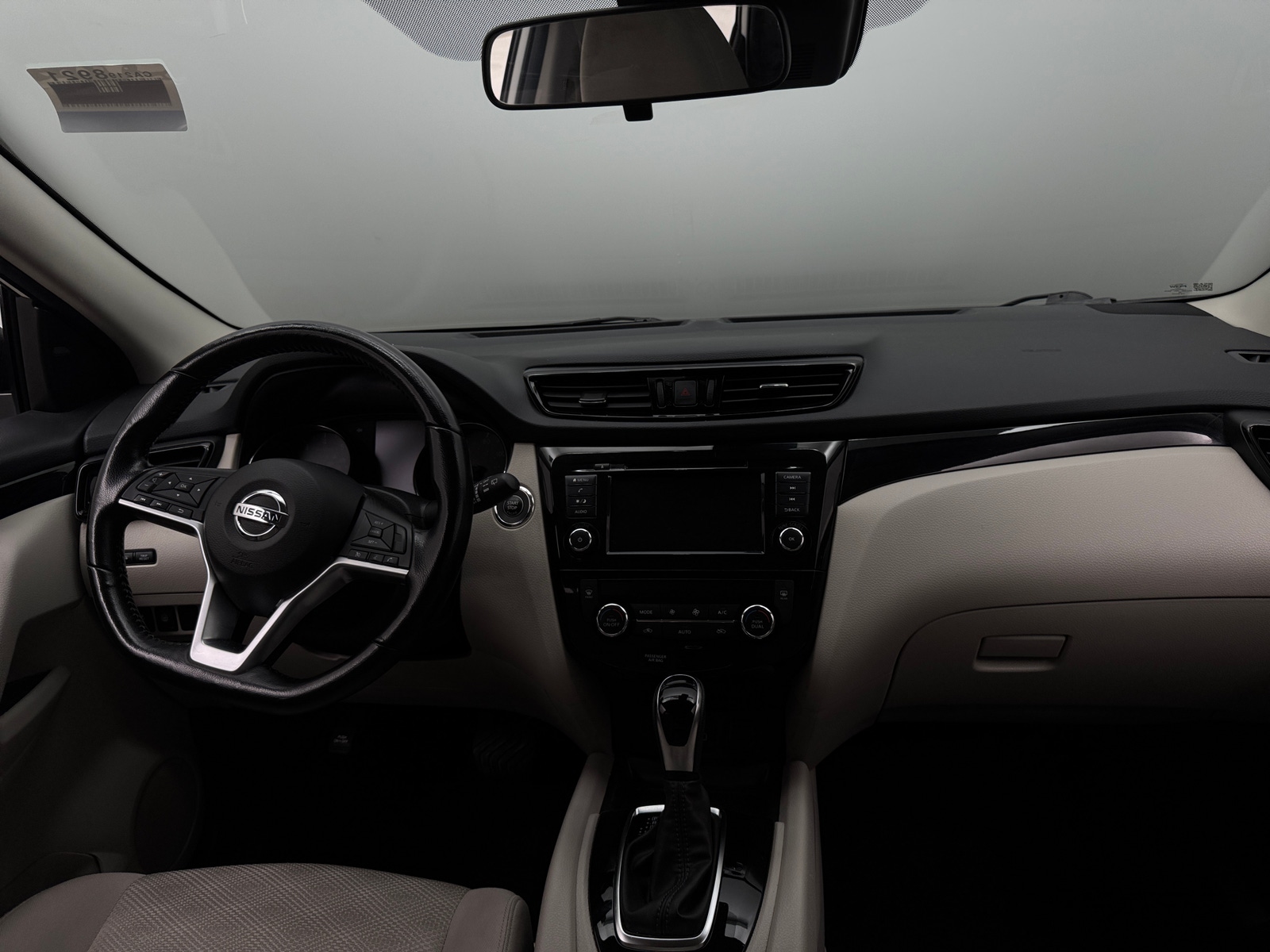 Thumbnail: 2021 Nissan Rogue Sport - 3