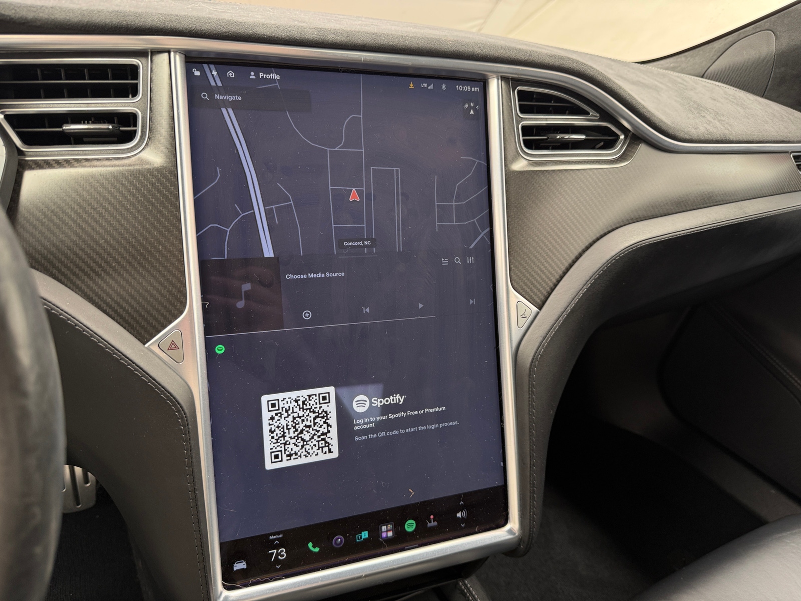 Thumbnail: 2015 Tesla Model S - 3
