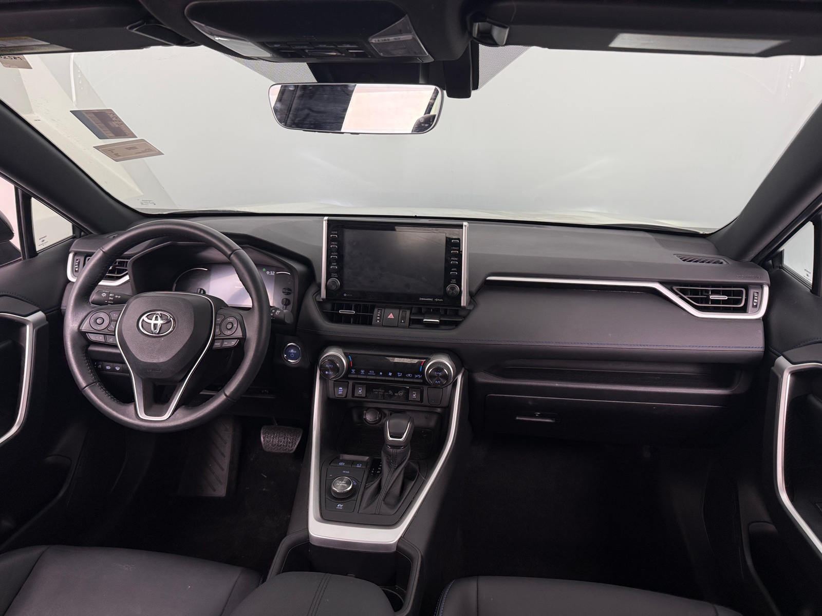 Thumbnail: 2022 Toyota RAV4 - 2