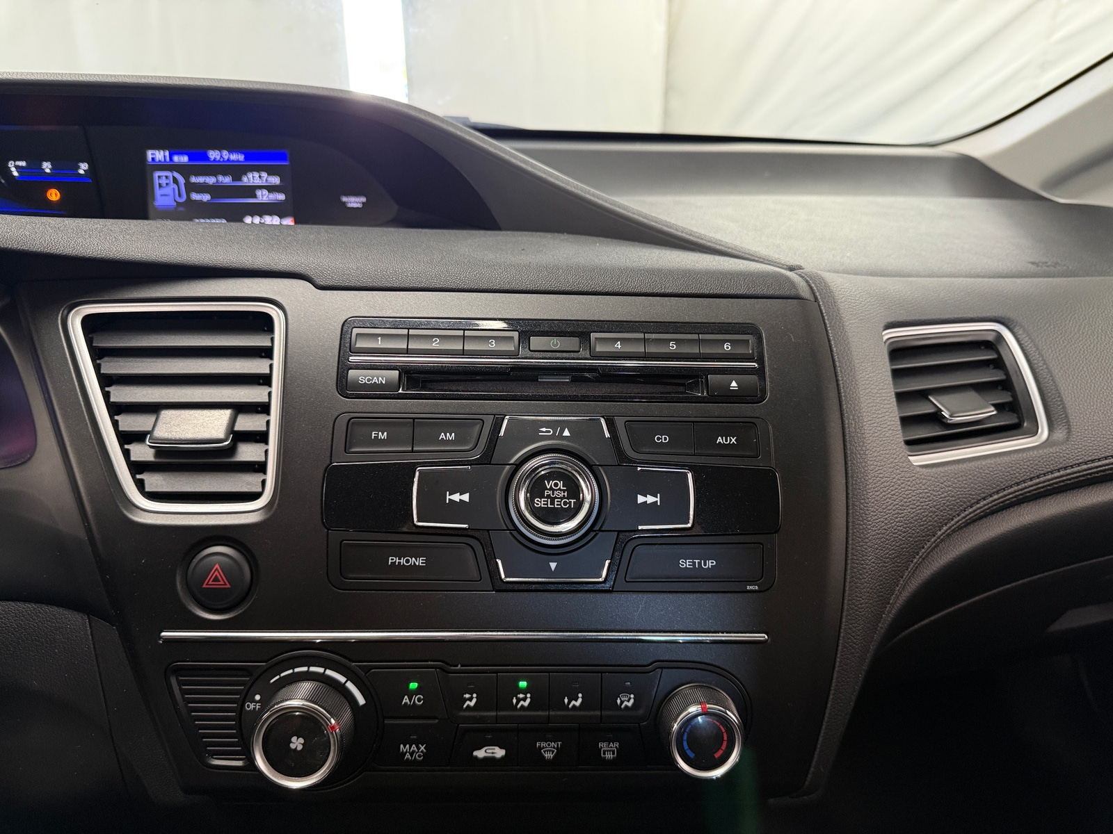 Thumbnail: 2015 Honda Civic - 4