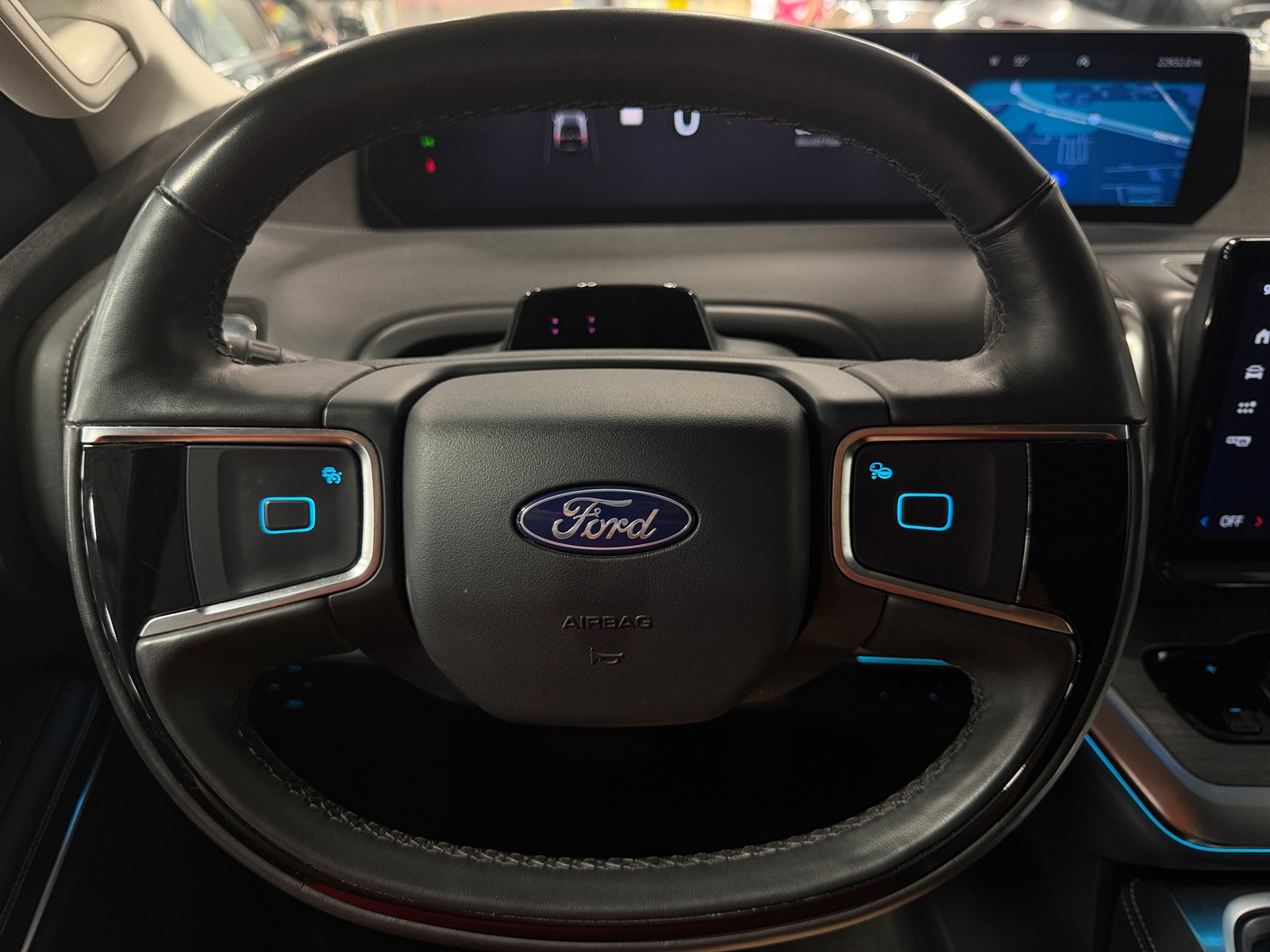 Thumbnail: 2025 Ford Expedition - 4