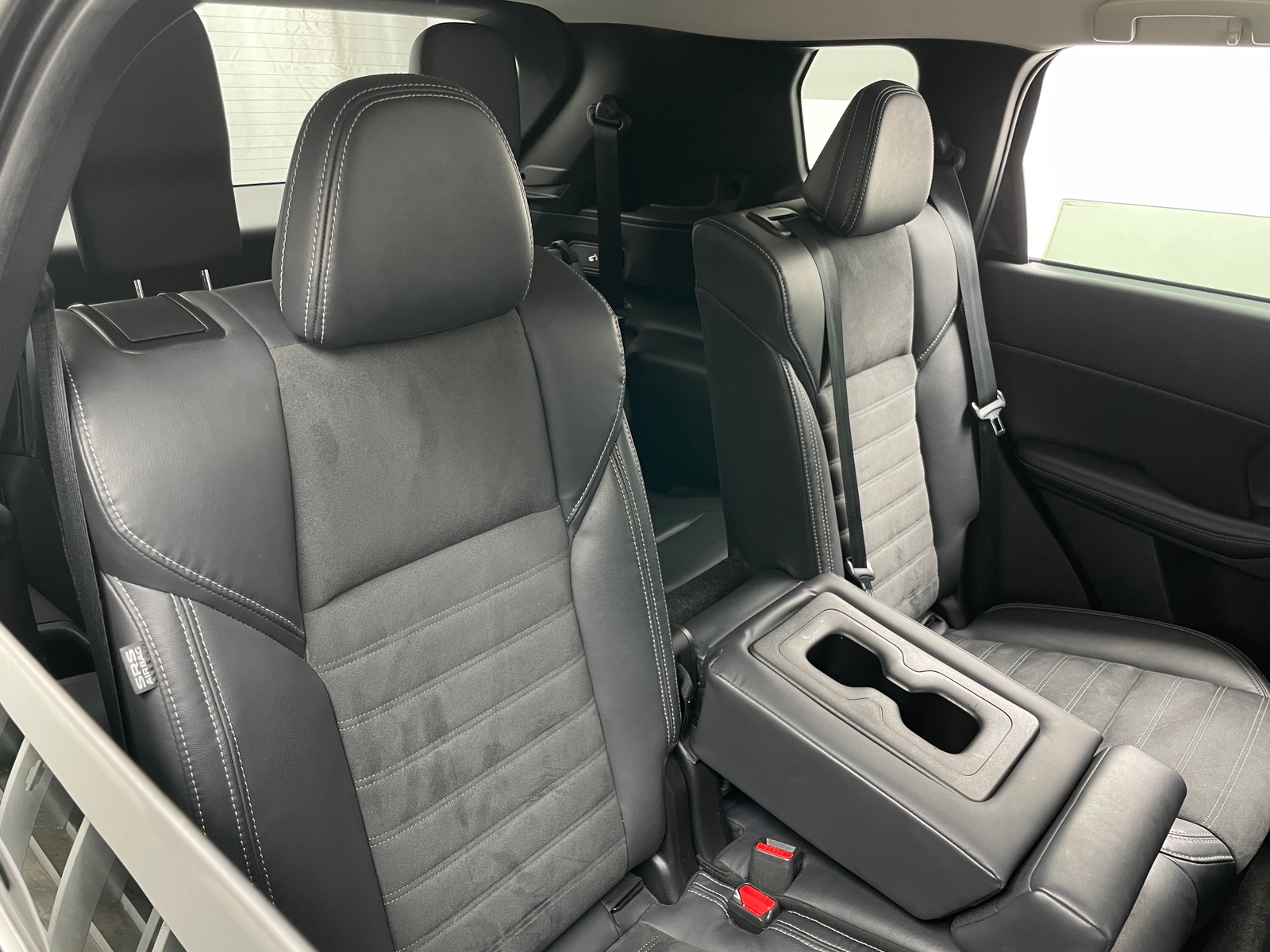 Thumbnail: 2022 Mitsubishi Outlander - 5