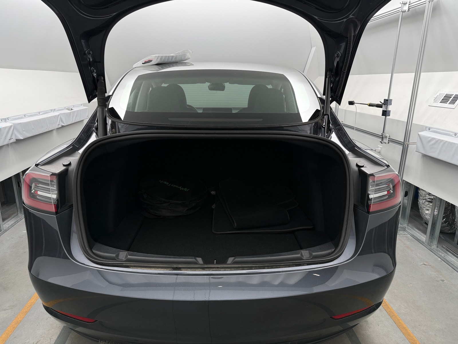 Thumbnail: 2023 Tesla Model 3 - 6