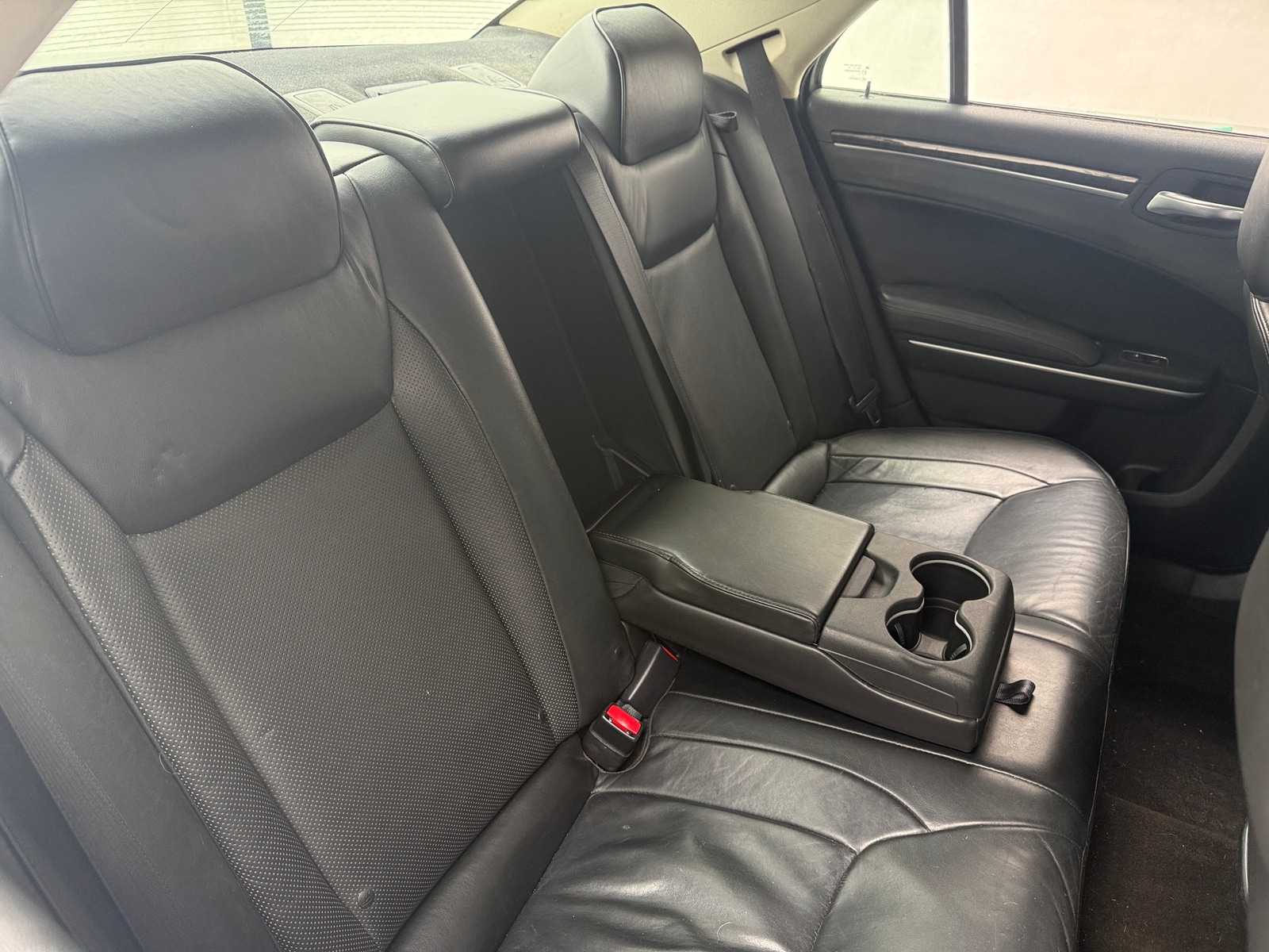 Thumbnail: 2019 Chrysler 300 - 5