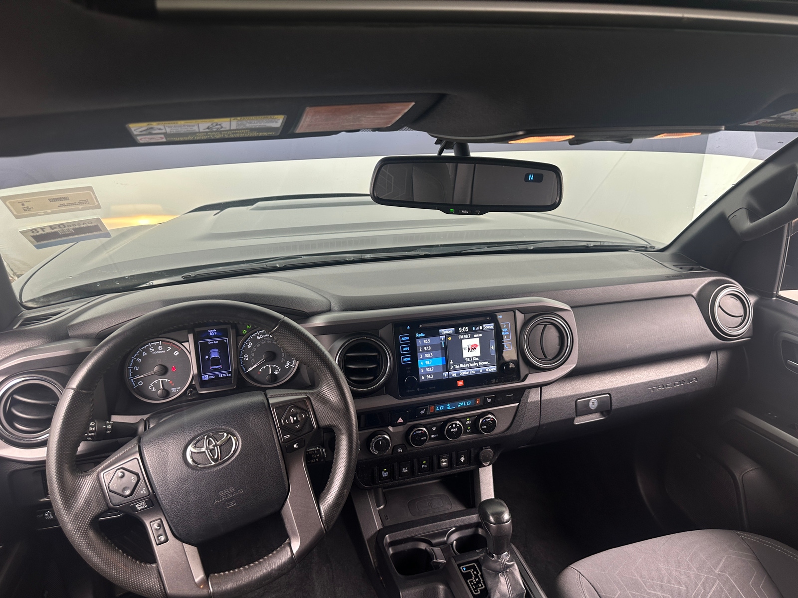 Thumbnail: 2016 Toyota Tacoma - 3