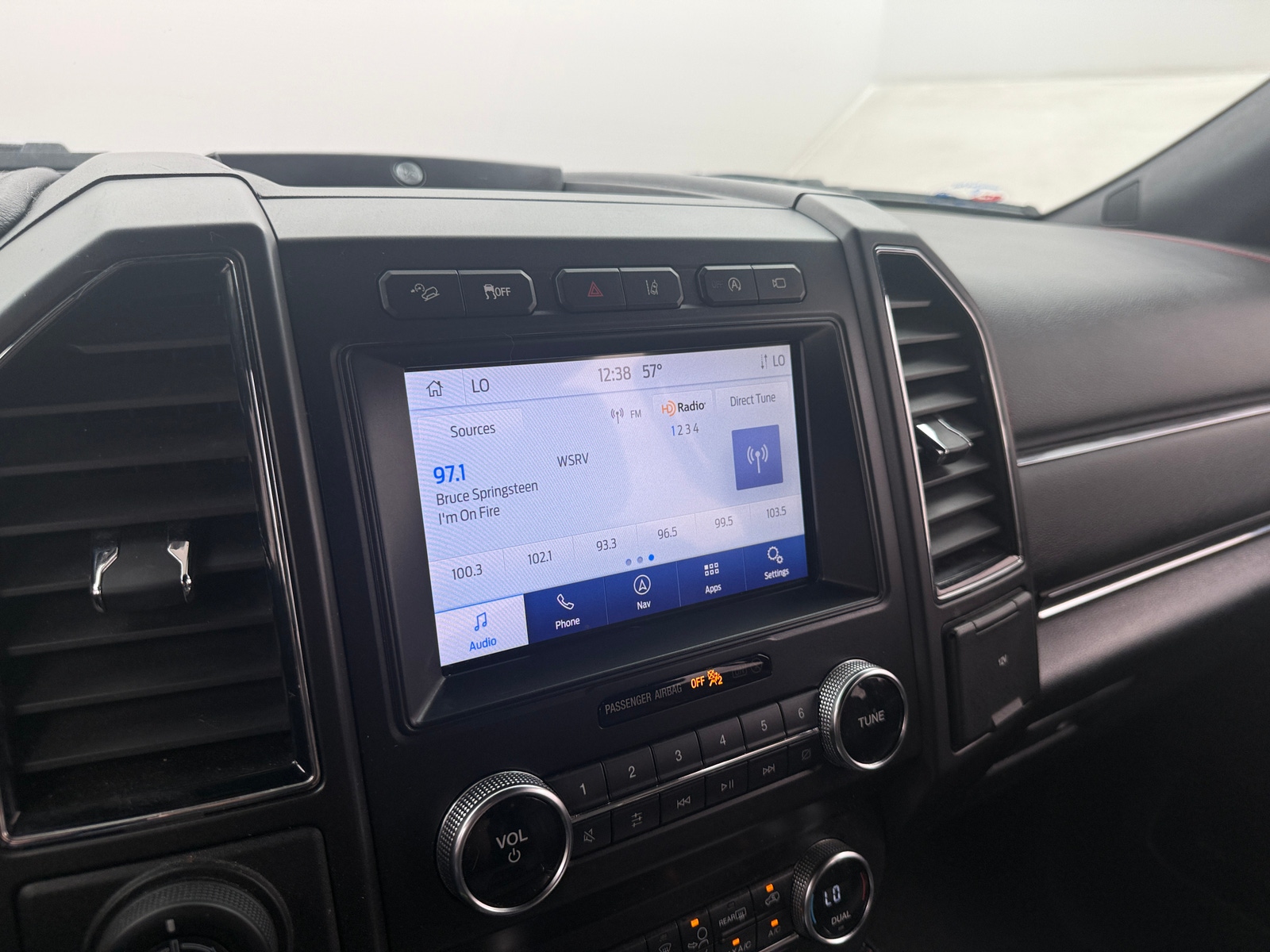 Thumbnail: 2020 Ford Expedition - 3