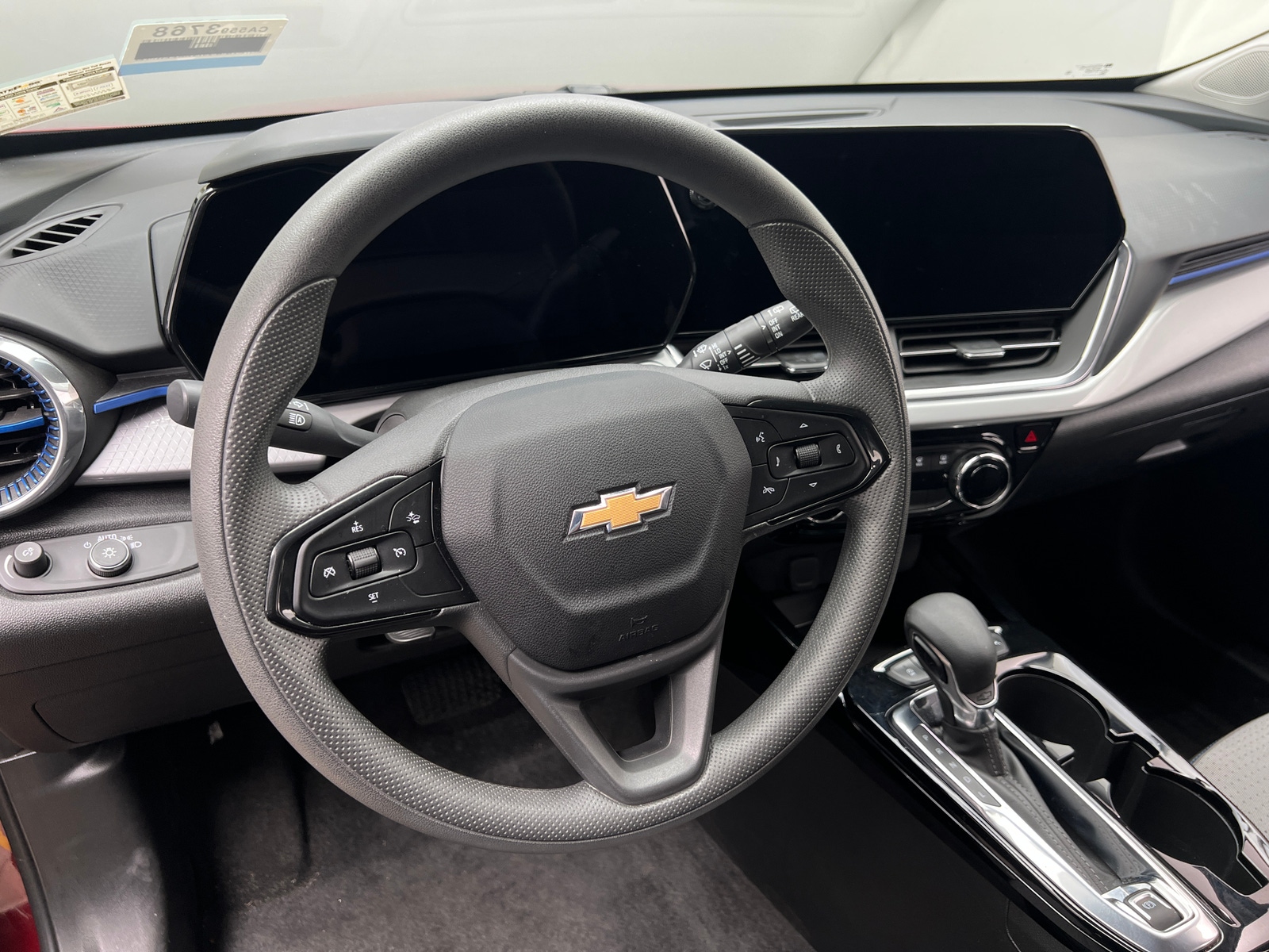 Thumbnail: 2025 Chevrolet Trax - 5