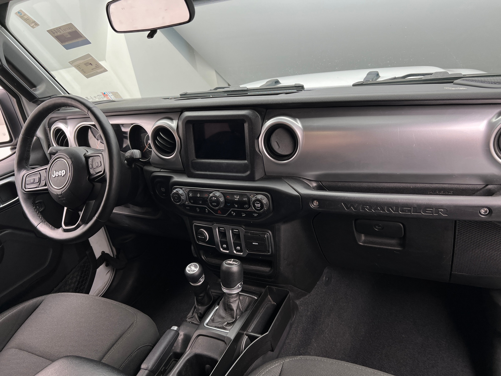 Thumbnail: 2020 Jeep Wrangler - 3