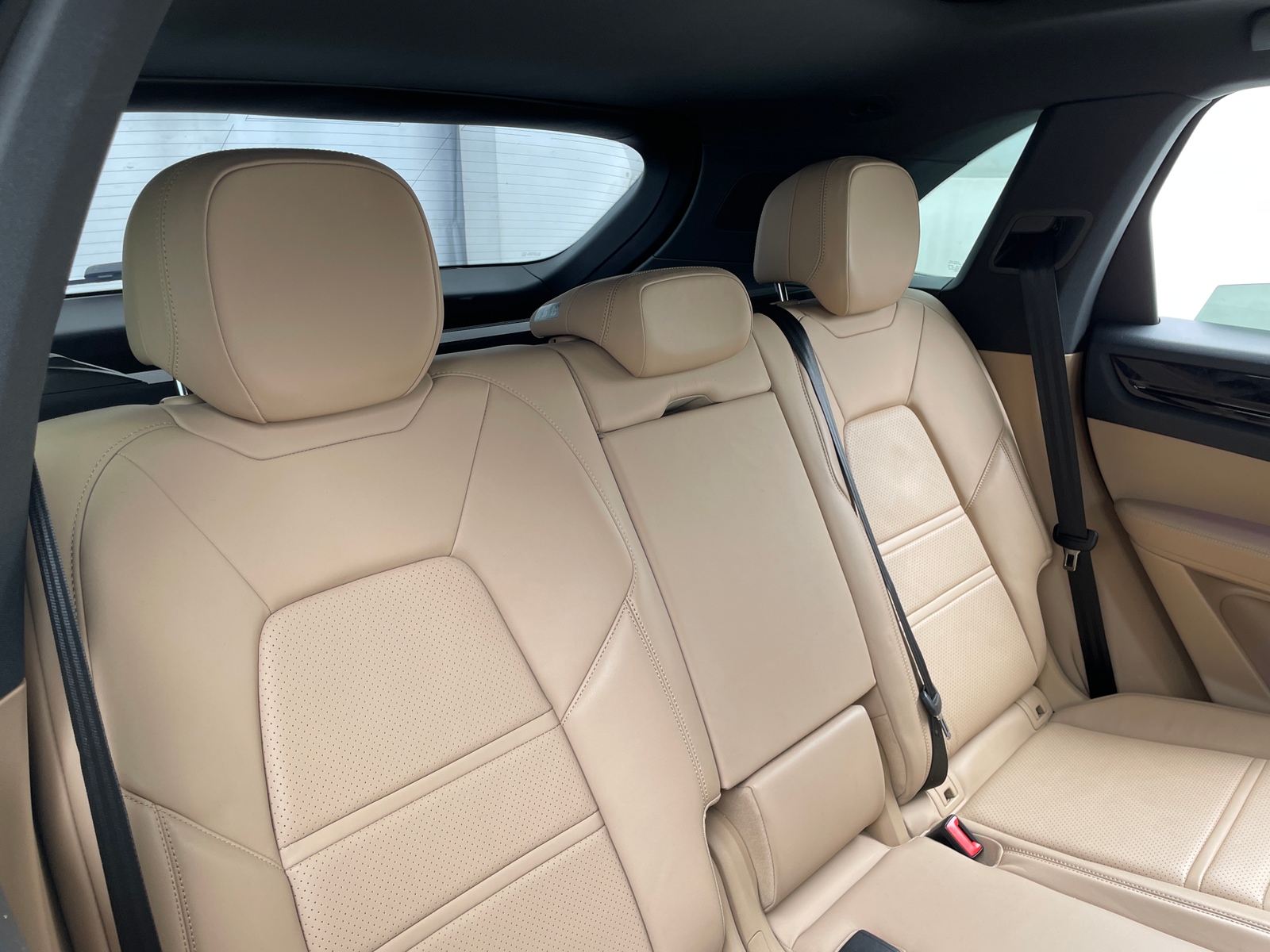 Thumbnail: 2021 Porsche Cayenne - 5