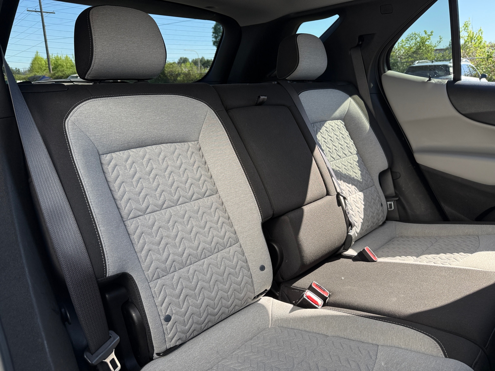 Thumbnail: 2022 Chevrolet Equinox - 6