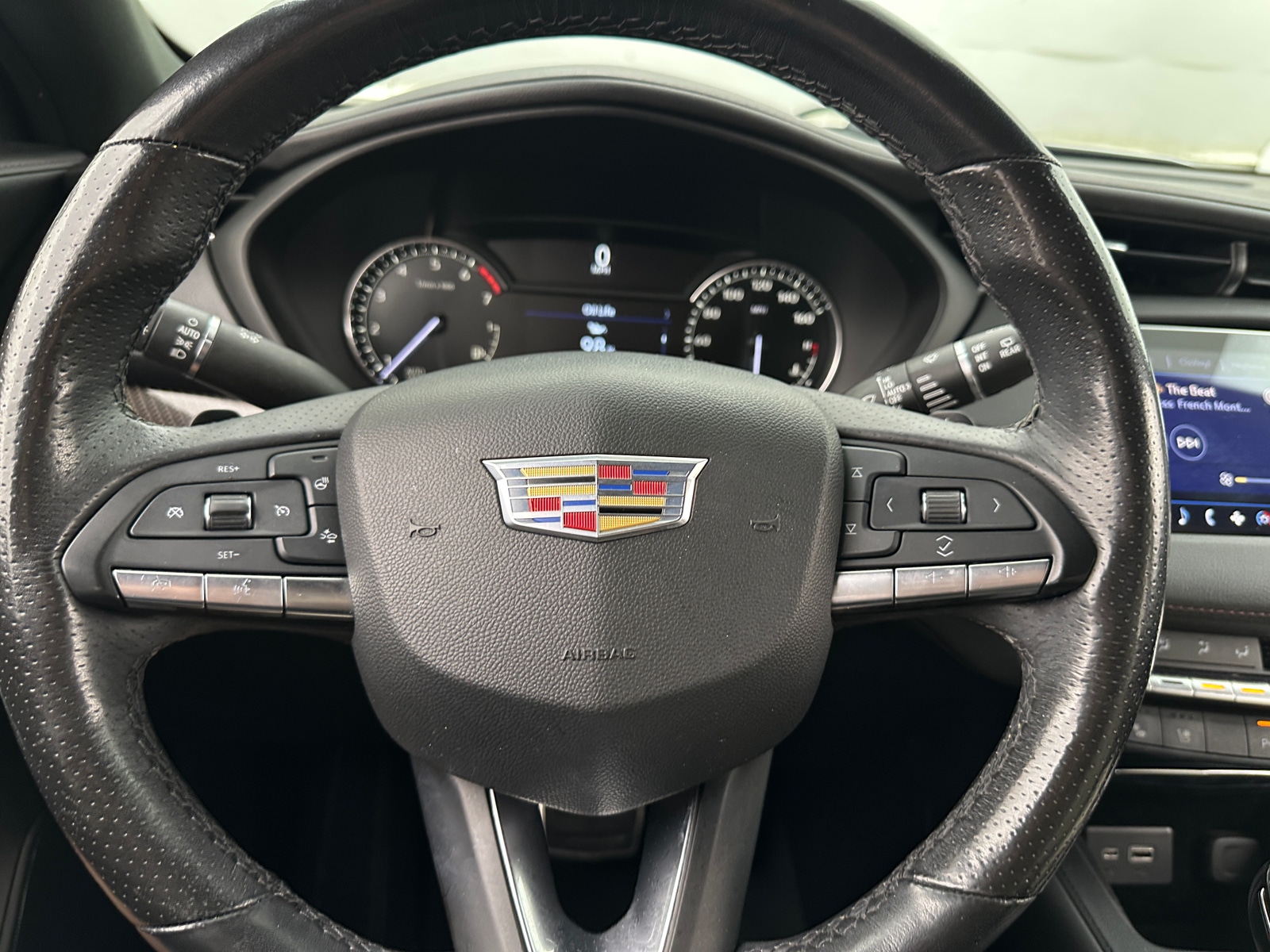 Thumbnail: 2021 Cadillac XT4 - 4