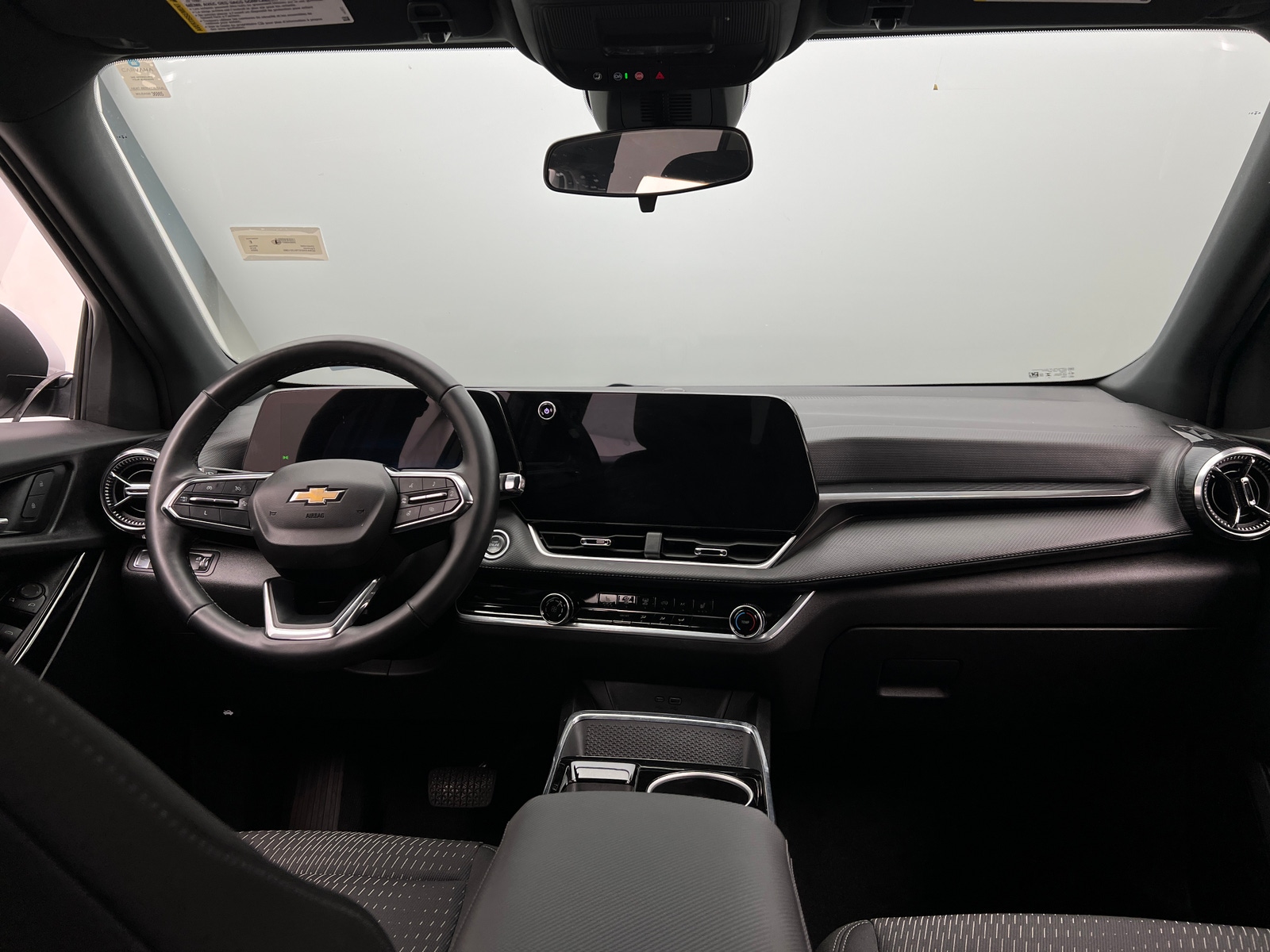Thumbnail: 2025 Chevrolet Equinox - 3