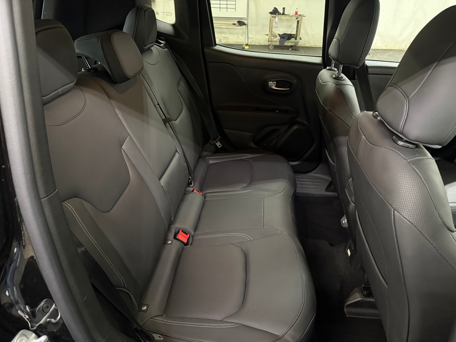 Thumbnail: 2022 Jeep Renegade - 5